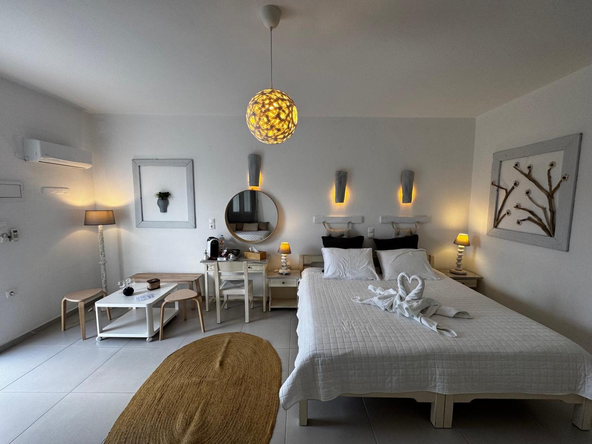 Diplos Studios - Photo 85