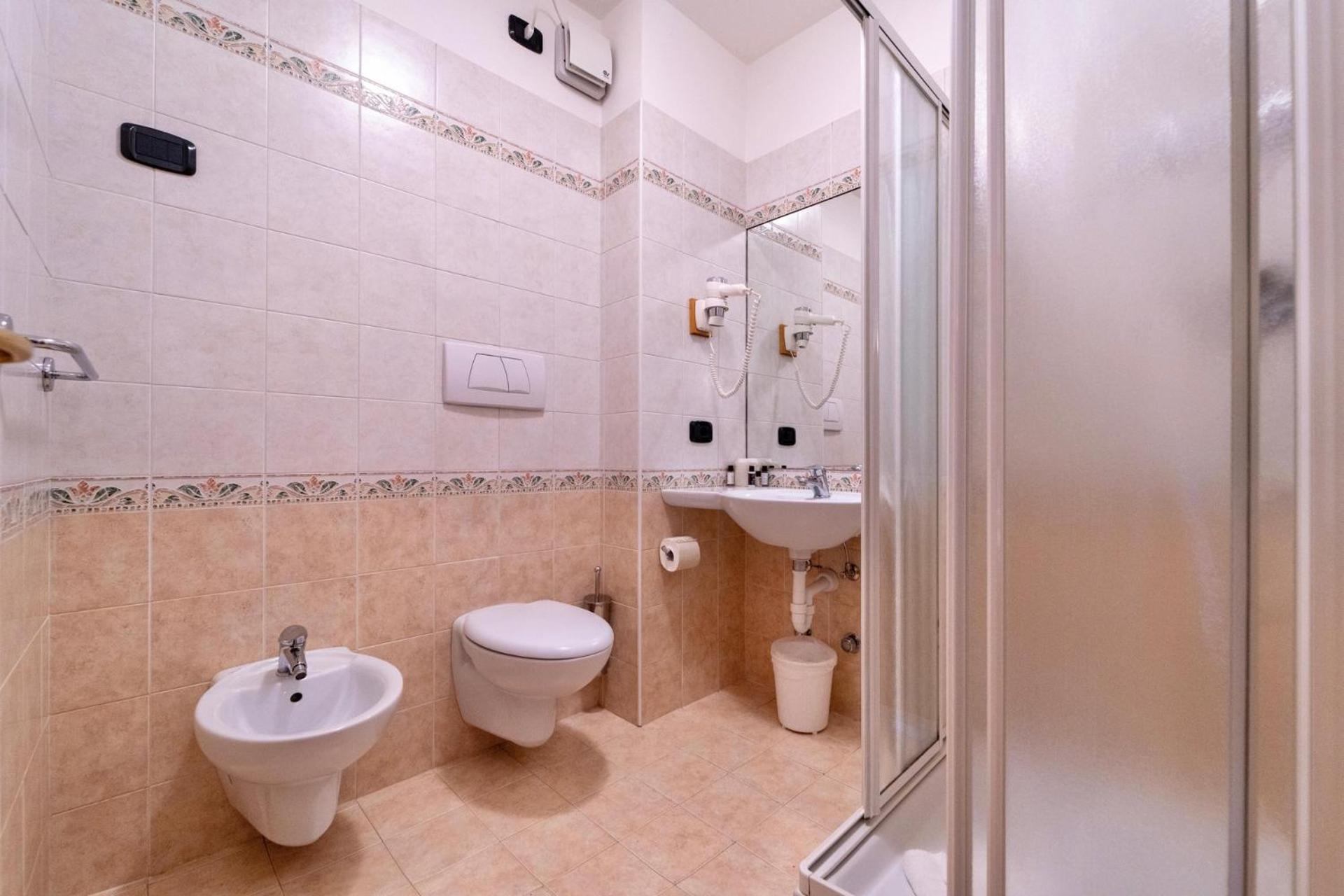 Hotel Primula - Photo 84