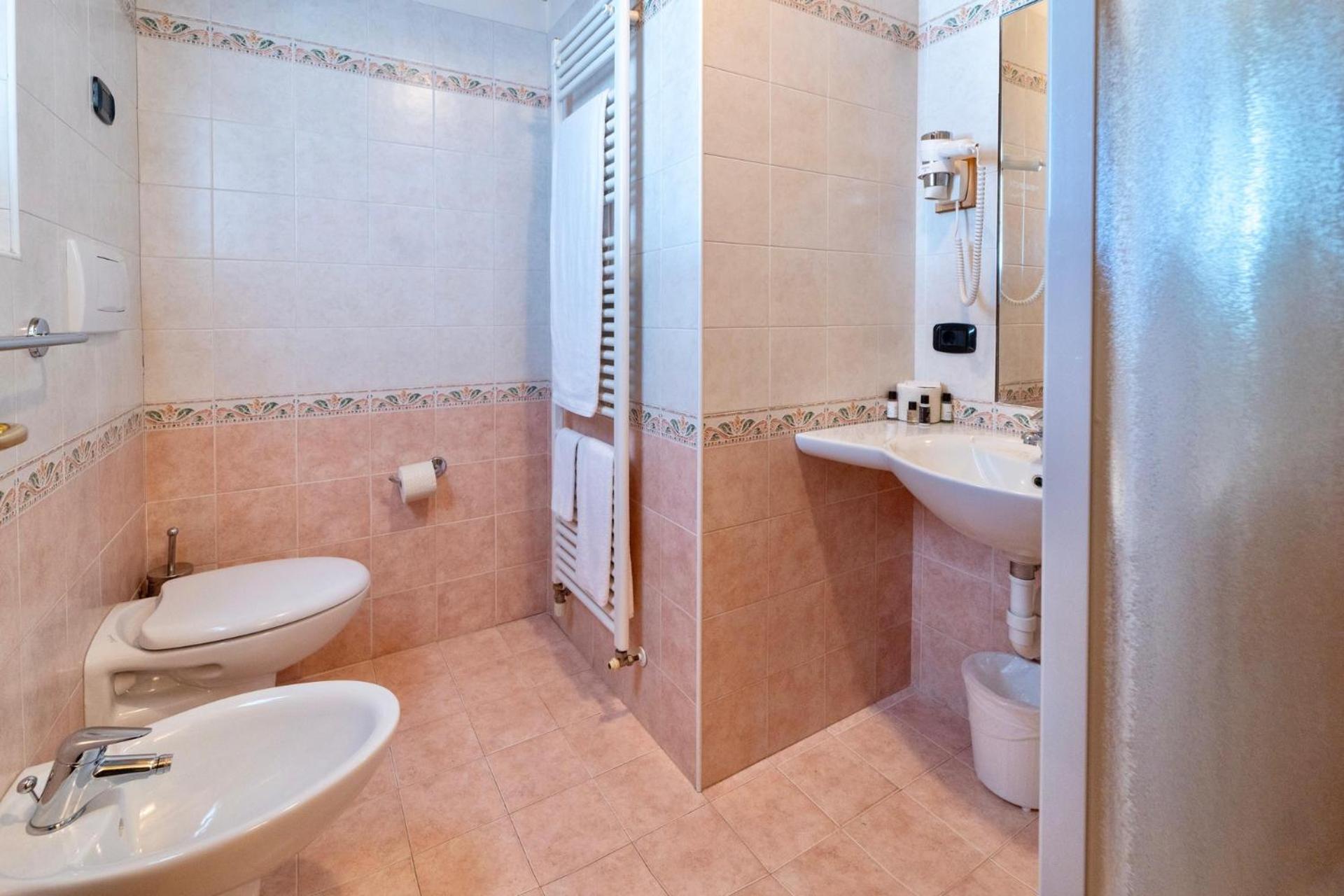 Hotel Primula - Photo 85