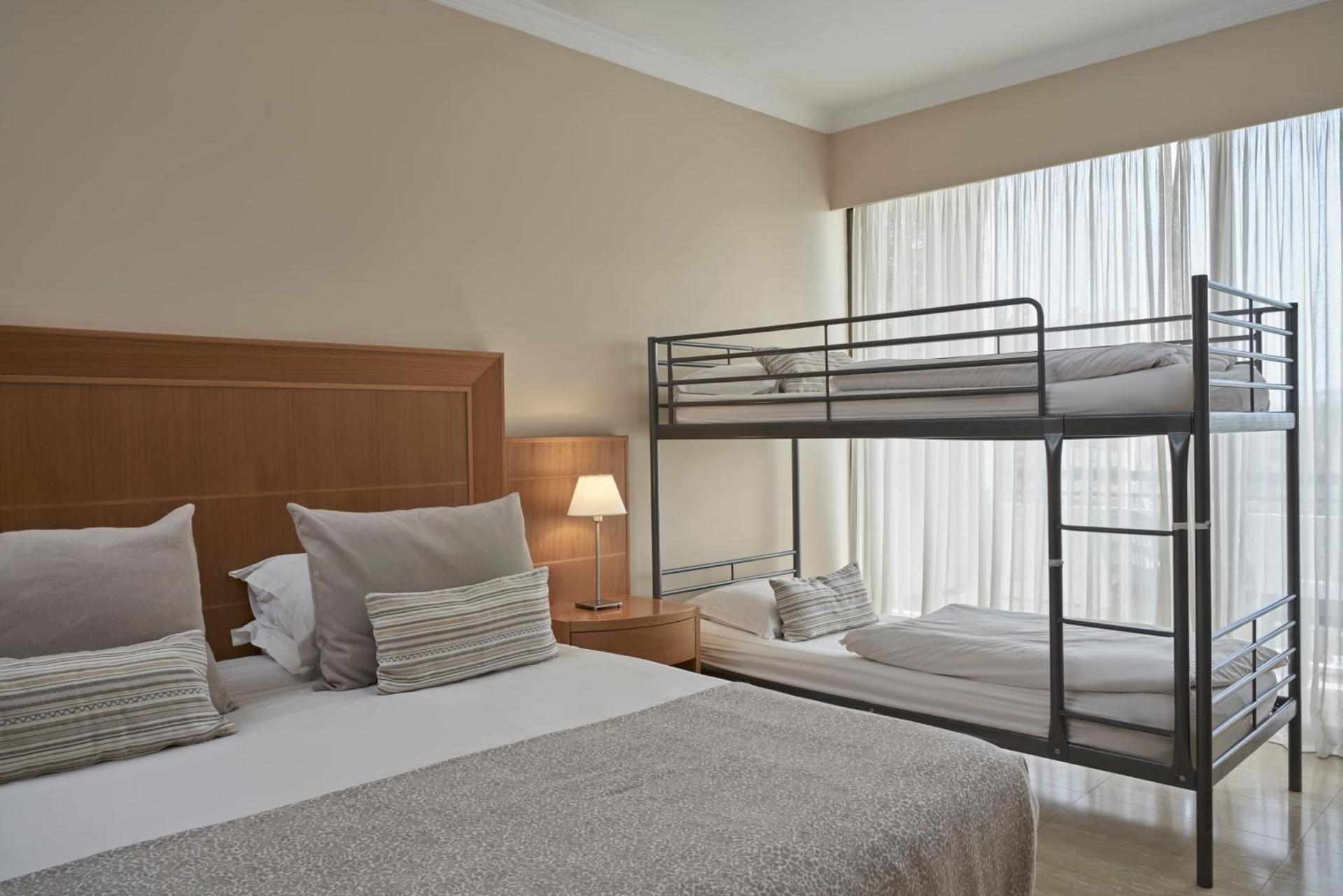 Atlantica Oasis Hotel - Photo 24