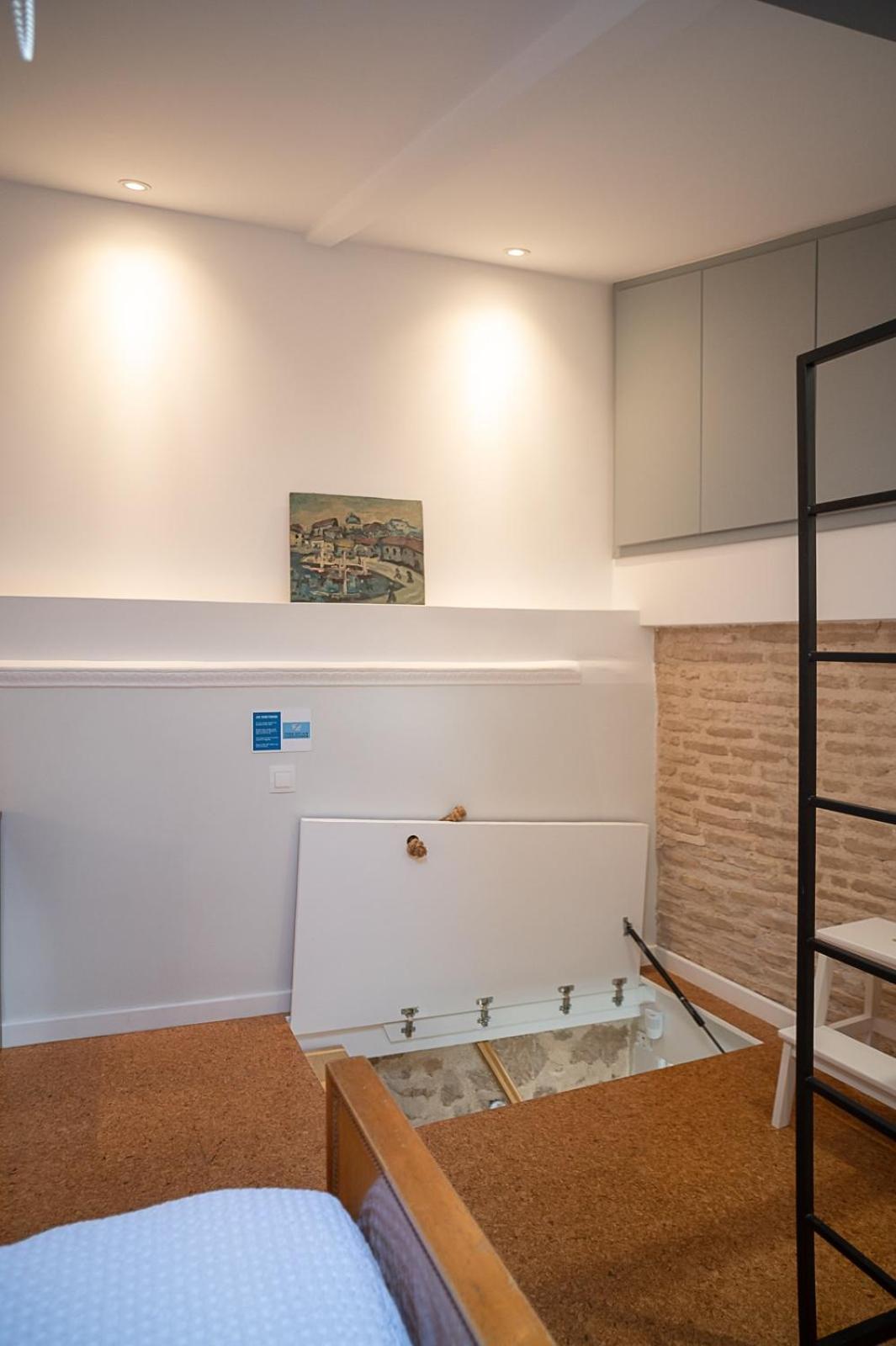 Athenian Cypress House - Photo 19