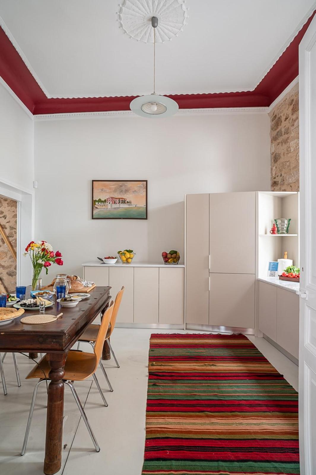 Athenian Cypress House - Photo 10