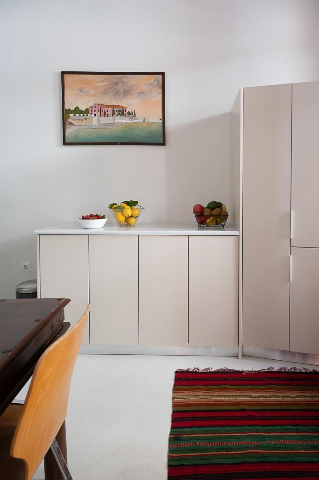 Athenian Cypress House - Photo 11