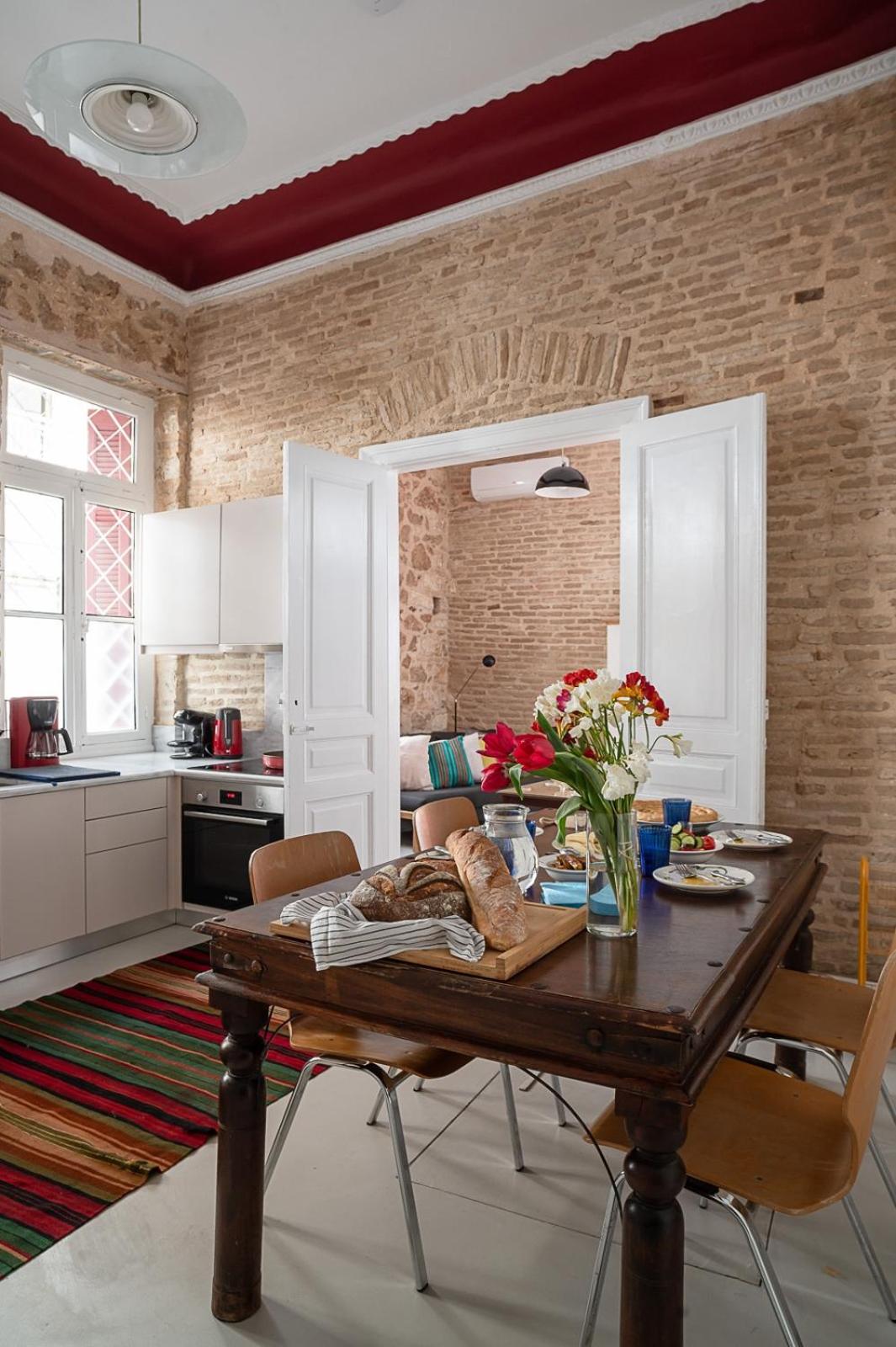 Athenian Cypress House - Photo 8