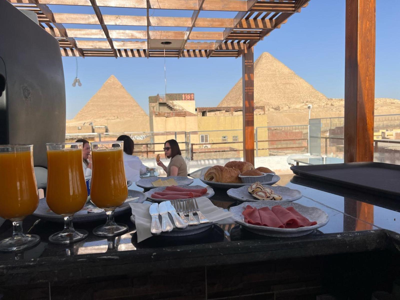 LE Grand Pyramids View & Suites - Photo 9