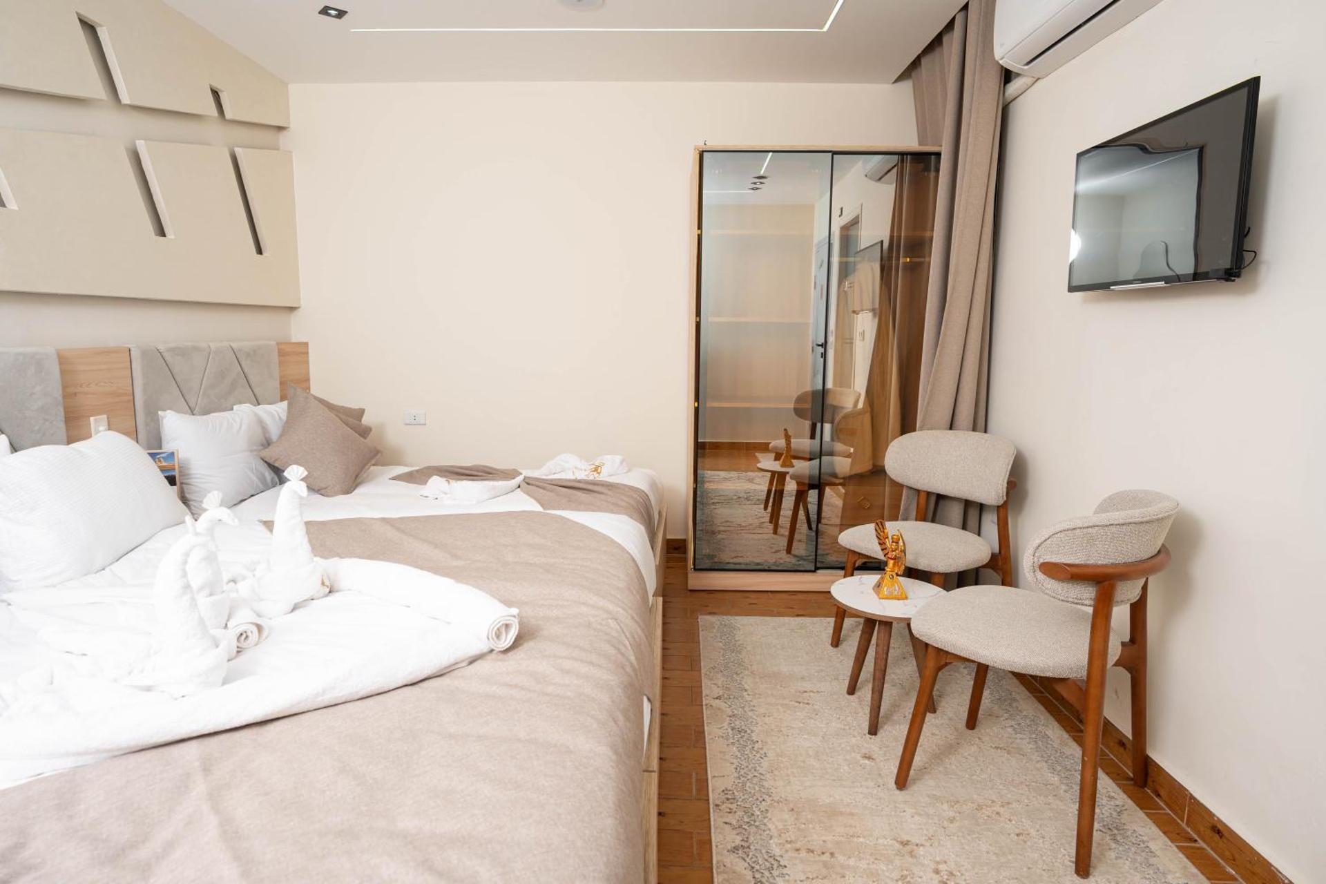 Camel Pyramids View Inn - Photo 7