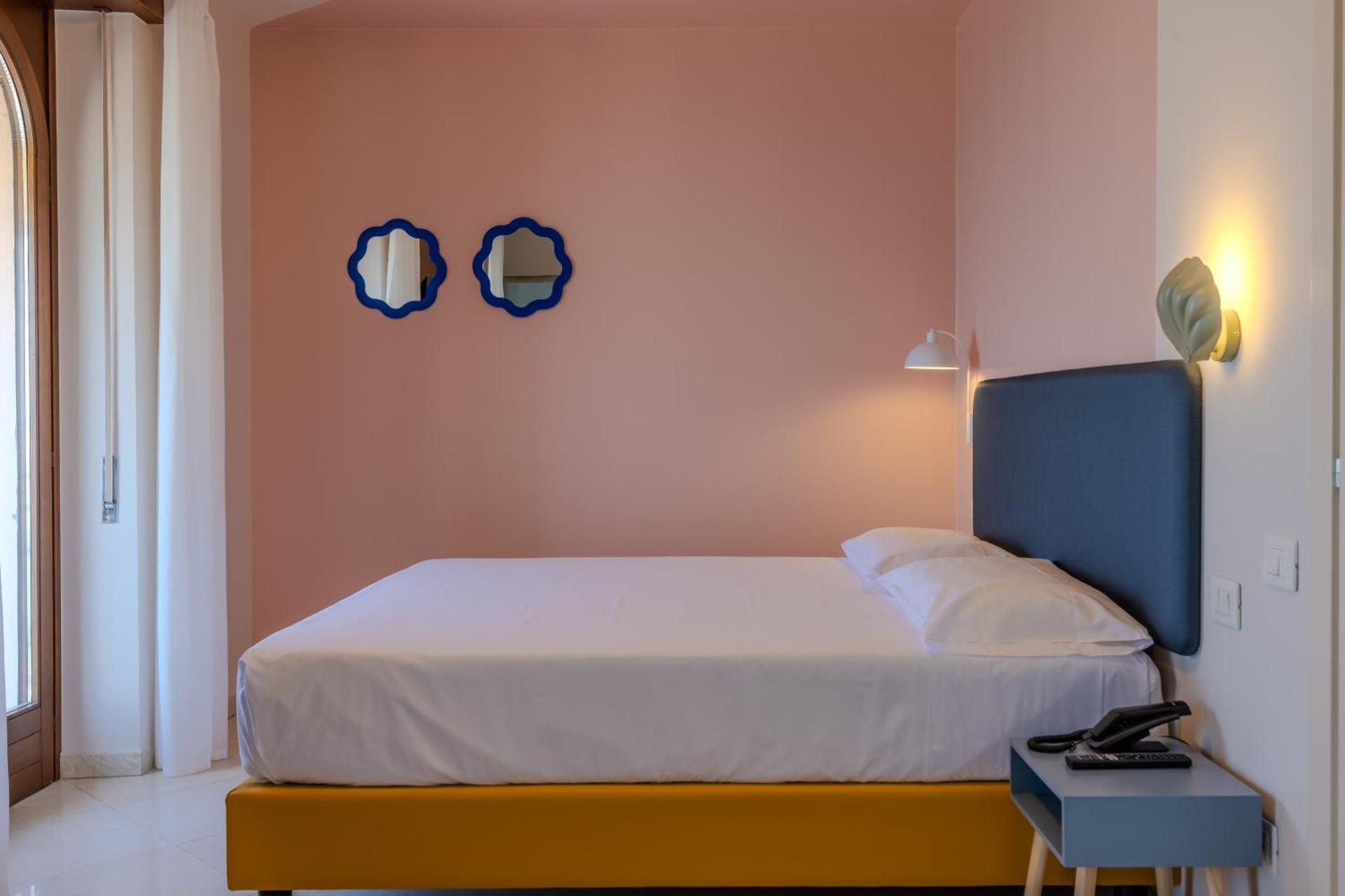 La Vista Postcard Hotel - Photo 35