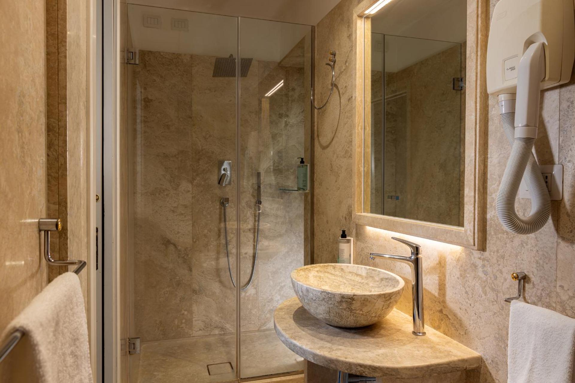 Albergo Chiusarelli - Photo 172