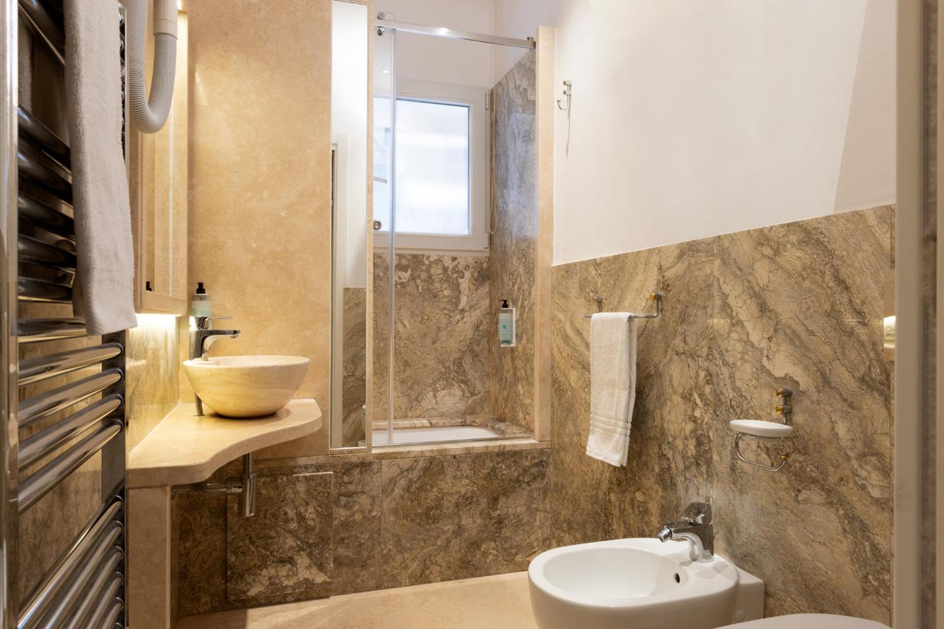 Albergo Chiusarelli - Photo 48