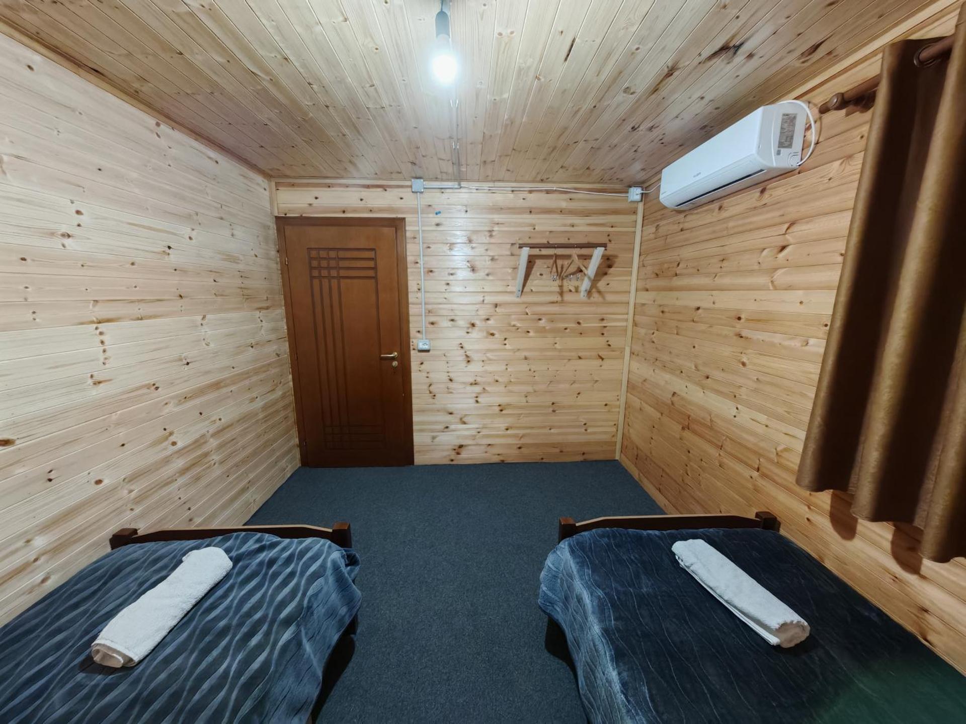 Riverside Komani Lake - Photo 17