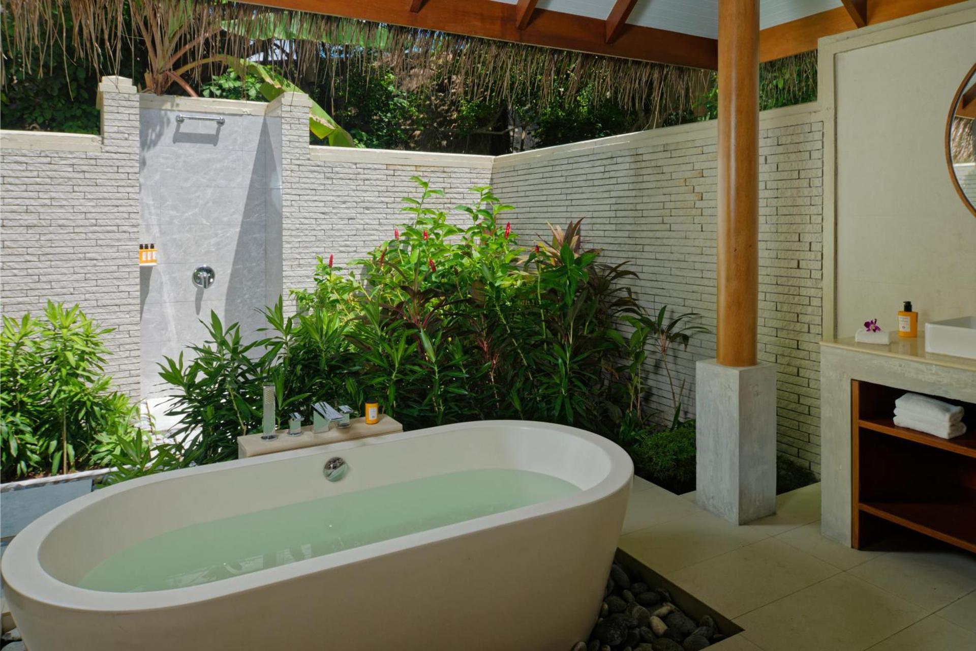 Baros Maldives - Photo 14