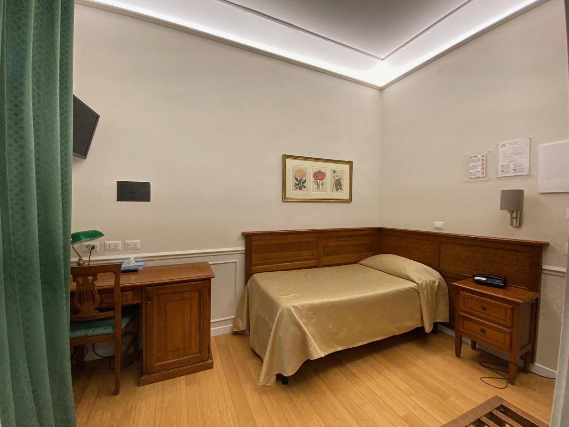 Albergo Chiusarelli - Photo 8