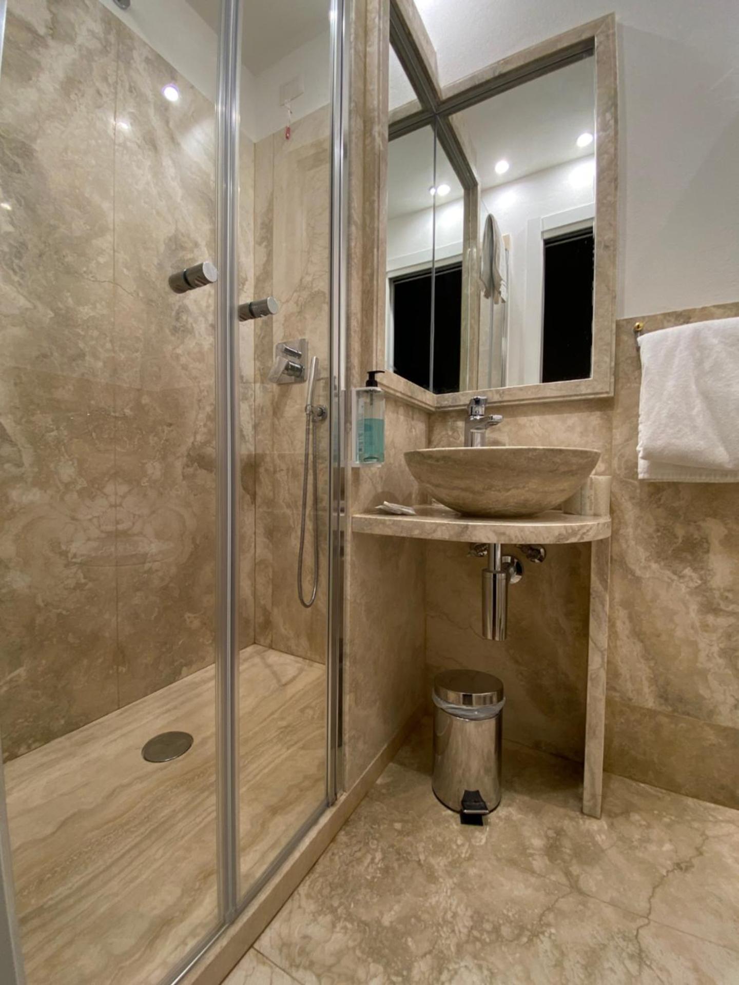 Albergo Chiusarelli - Photo 11