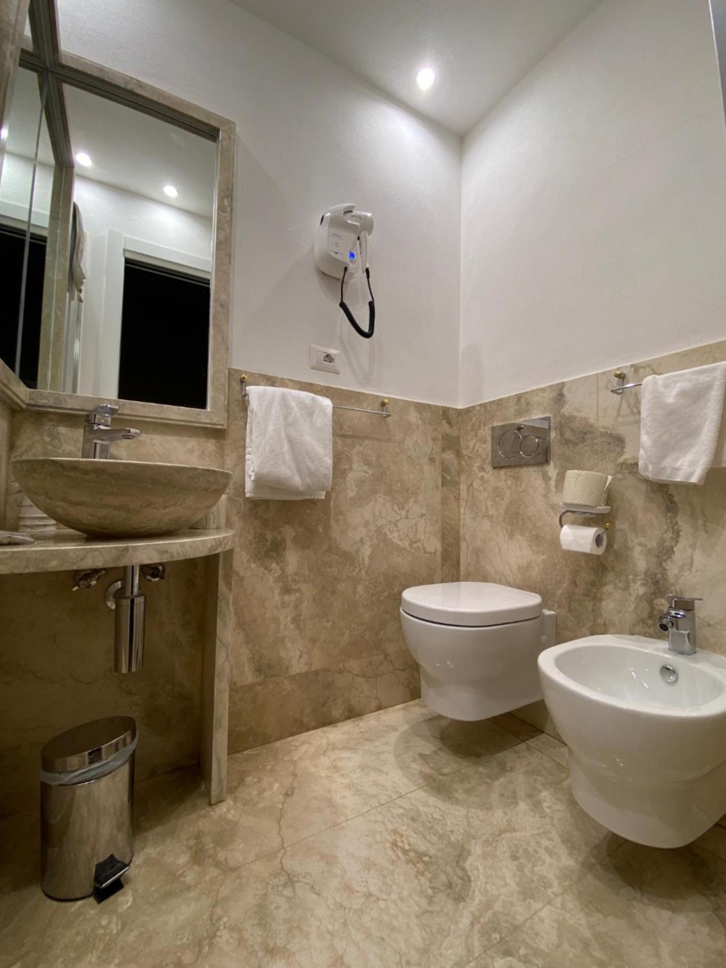 Albergo Chiusarelli - Photo 7