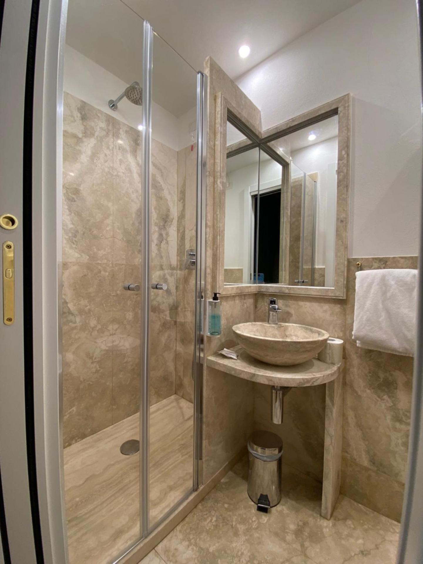 Albergo Chiusarelli - Photo 9