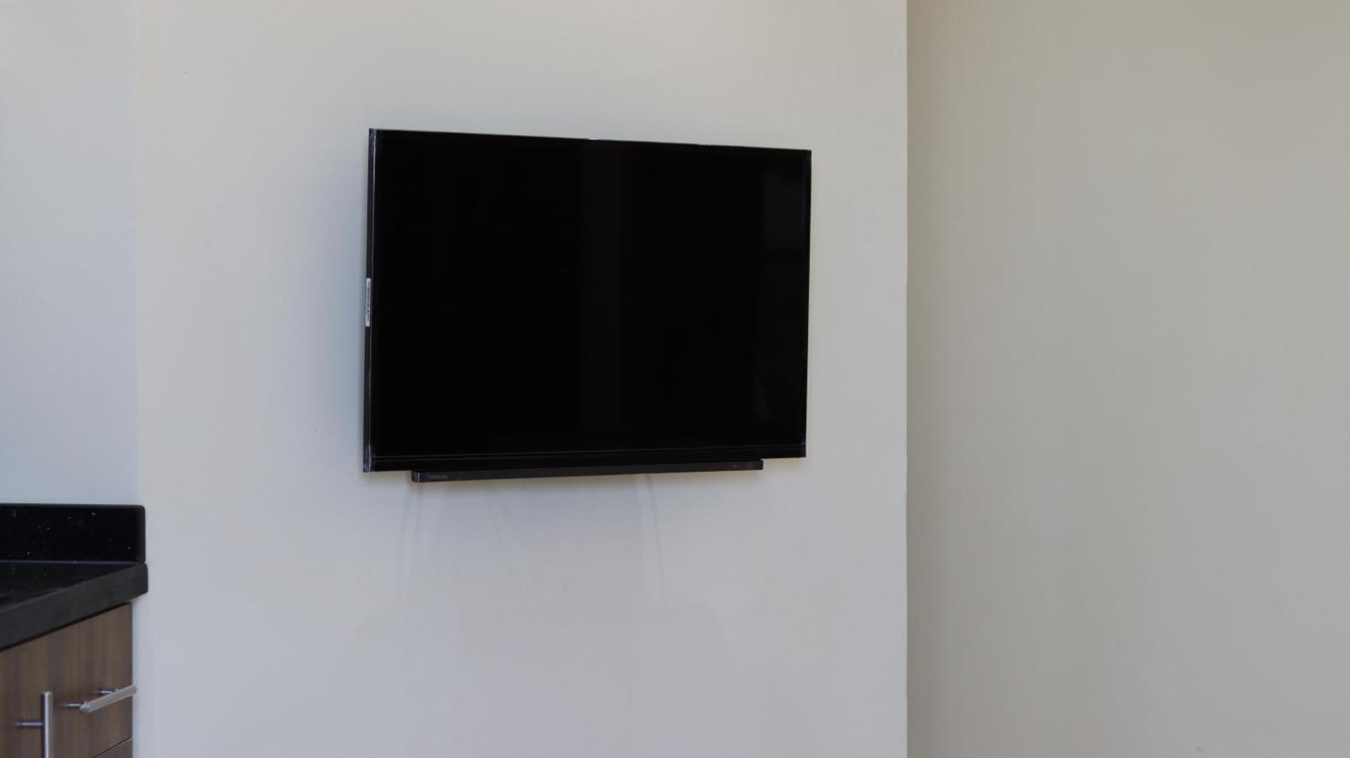 La Quinta Beach Resort - Photo 5