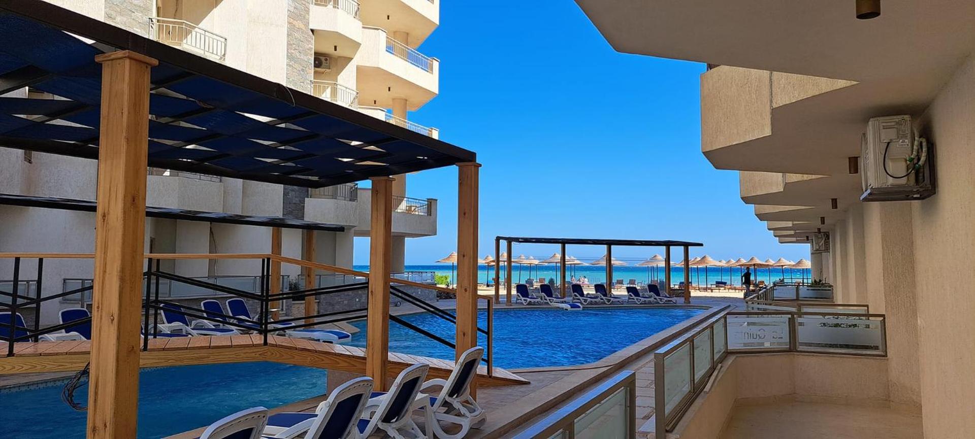 La Quinta Beach Resort - Photo 53