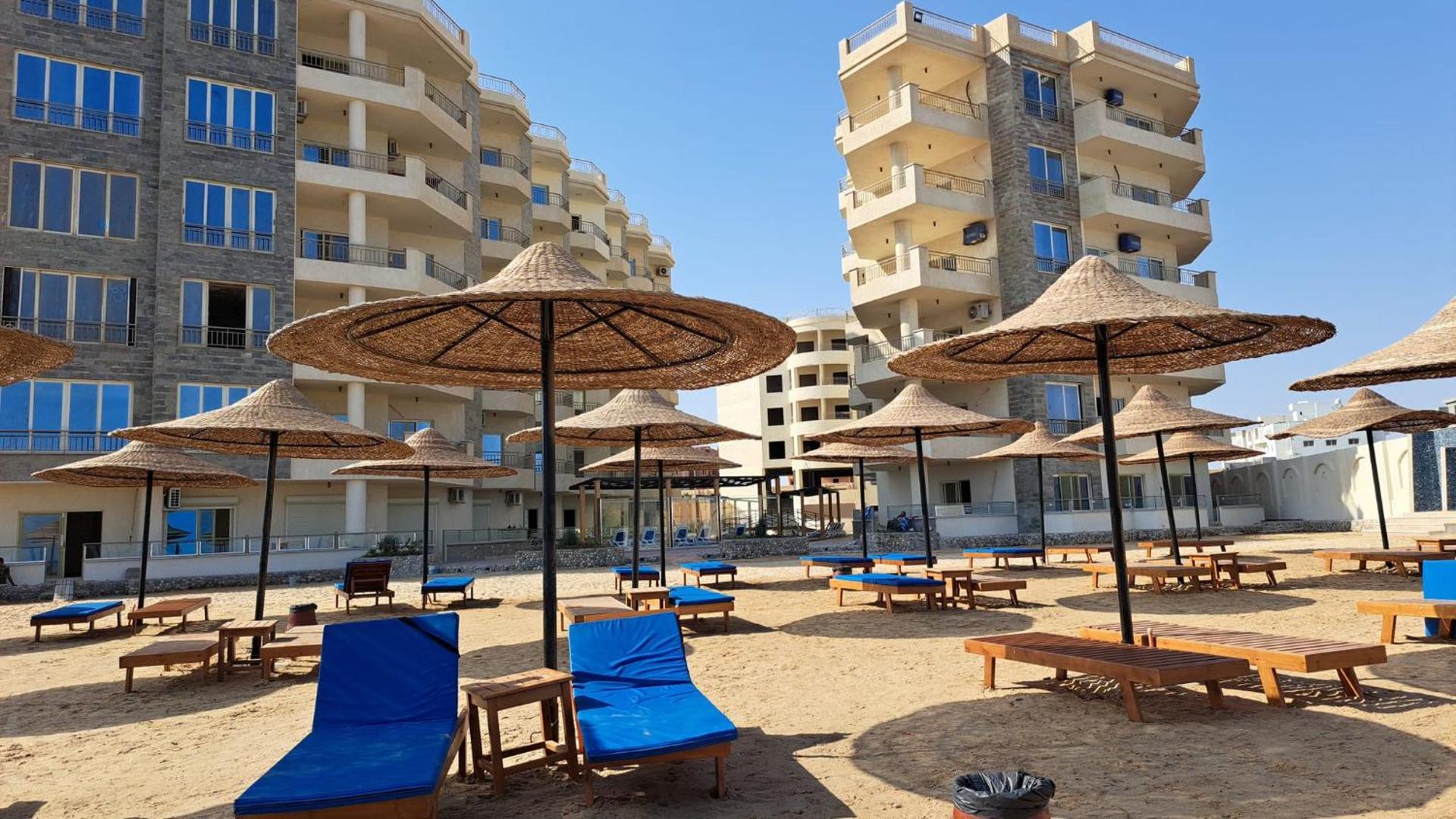 La Quinta Beach Resort - Photo 14