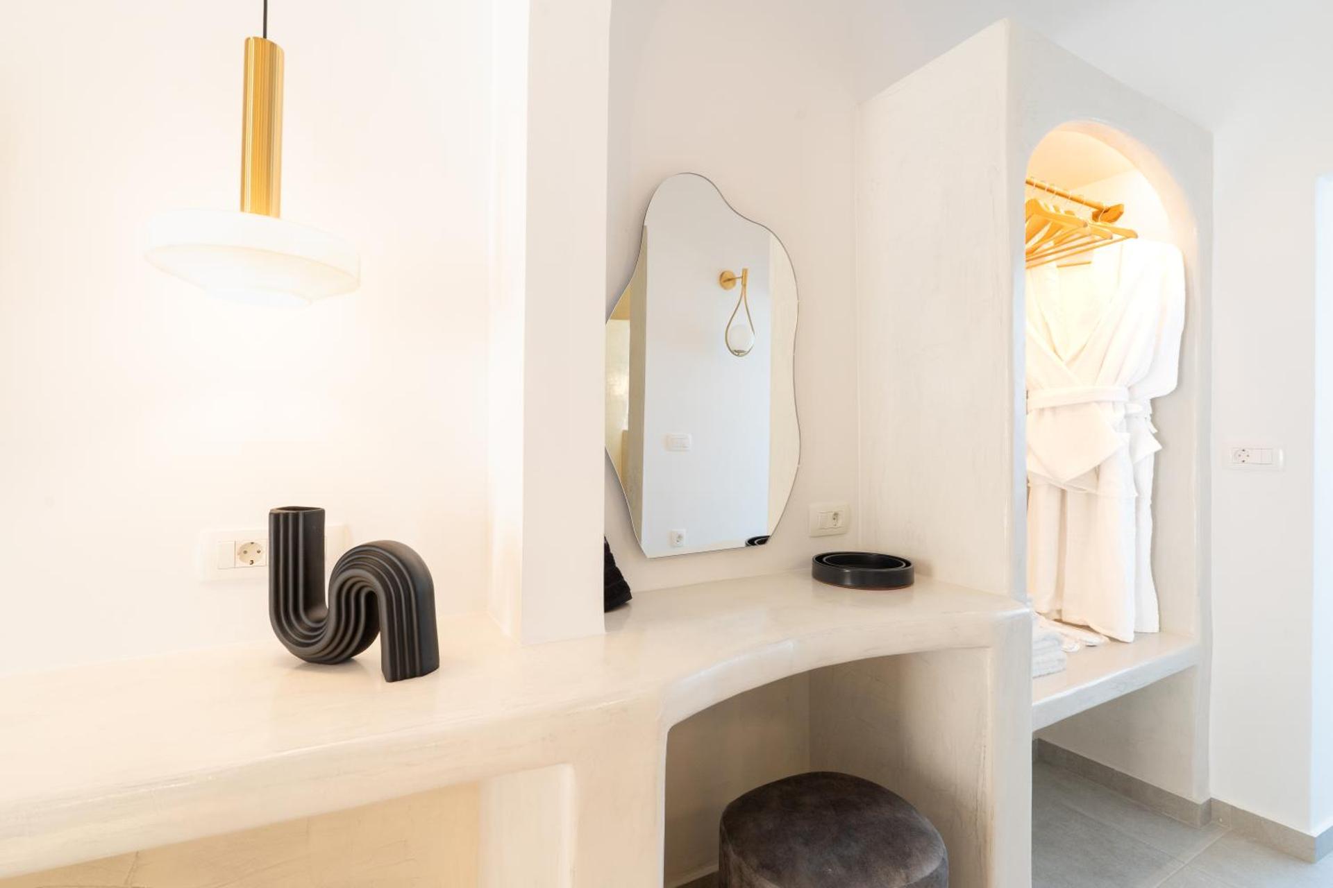 Amerikanos Villas - Photo 35