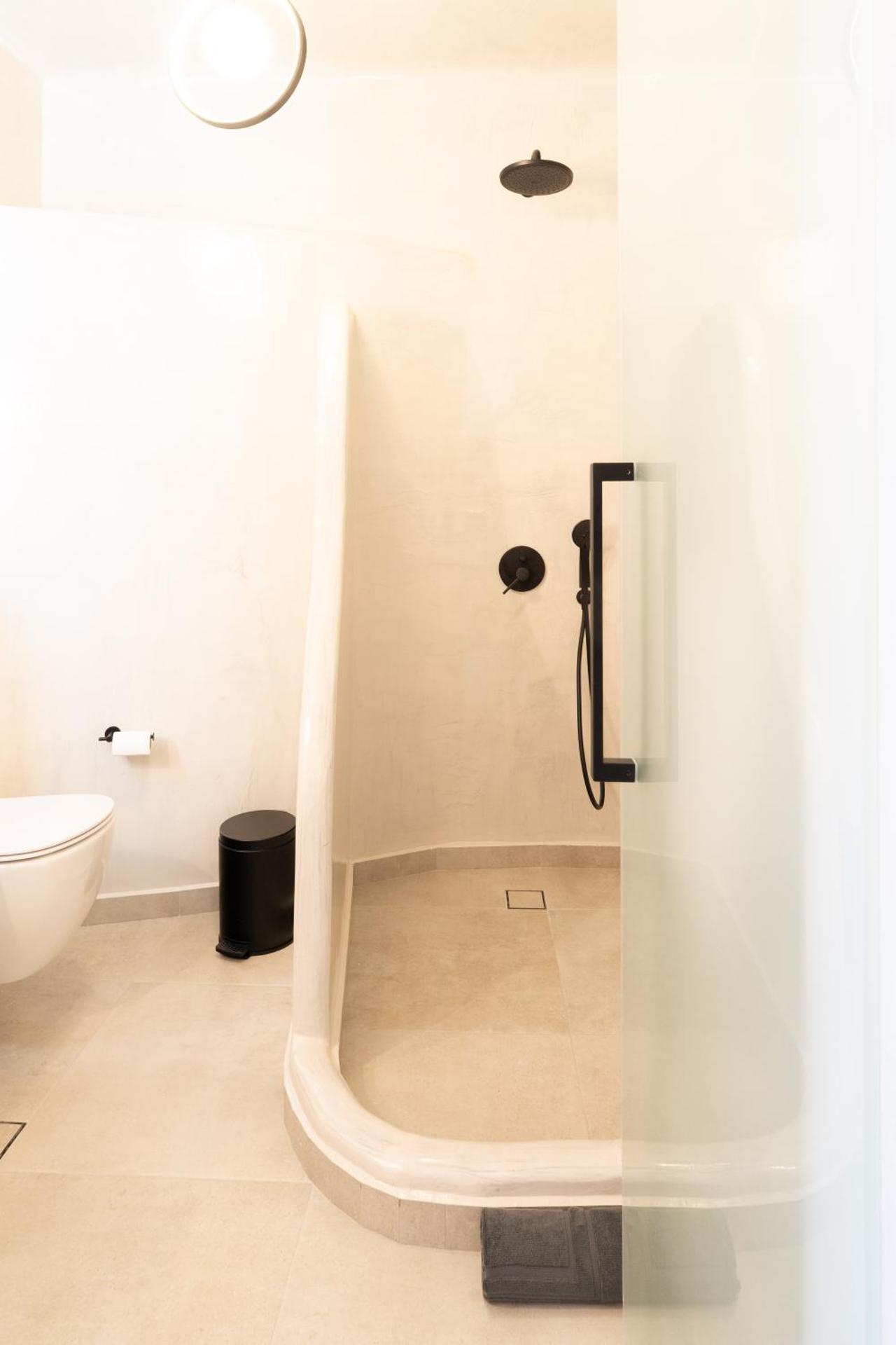 Amerikanos Villas - Photo 44