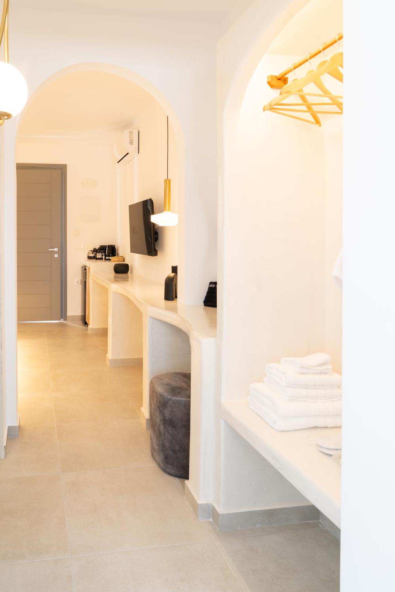 Amerikanos Villas - Photo 52