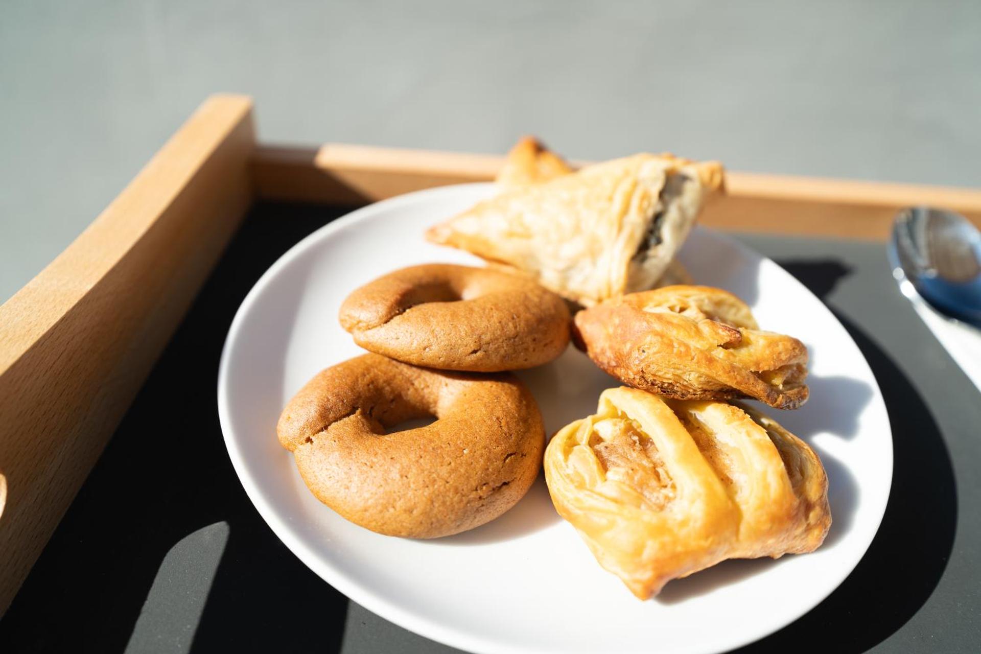 Amerikanos Villas - Photo 17