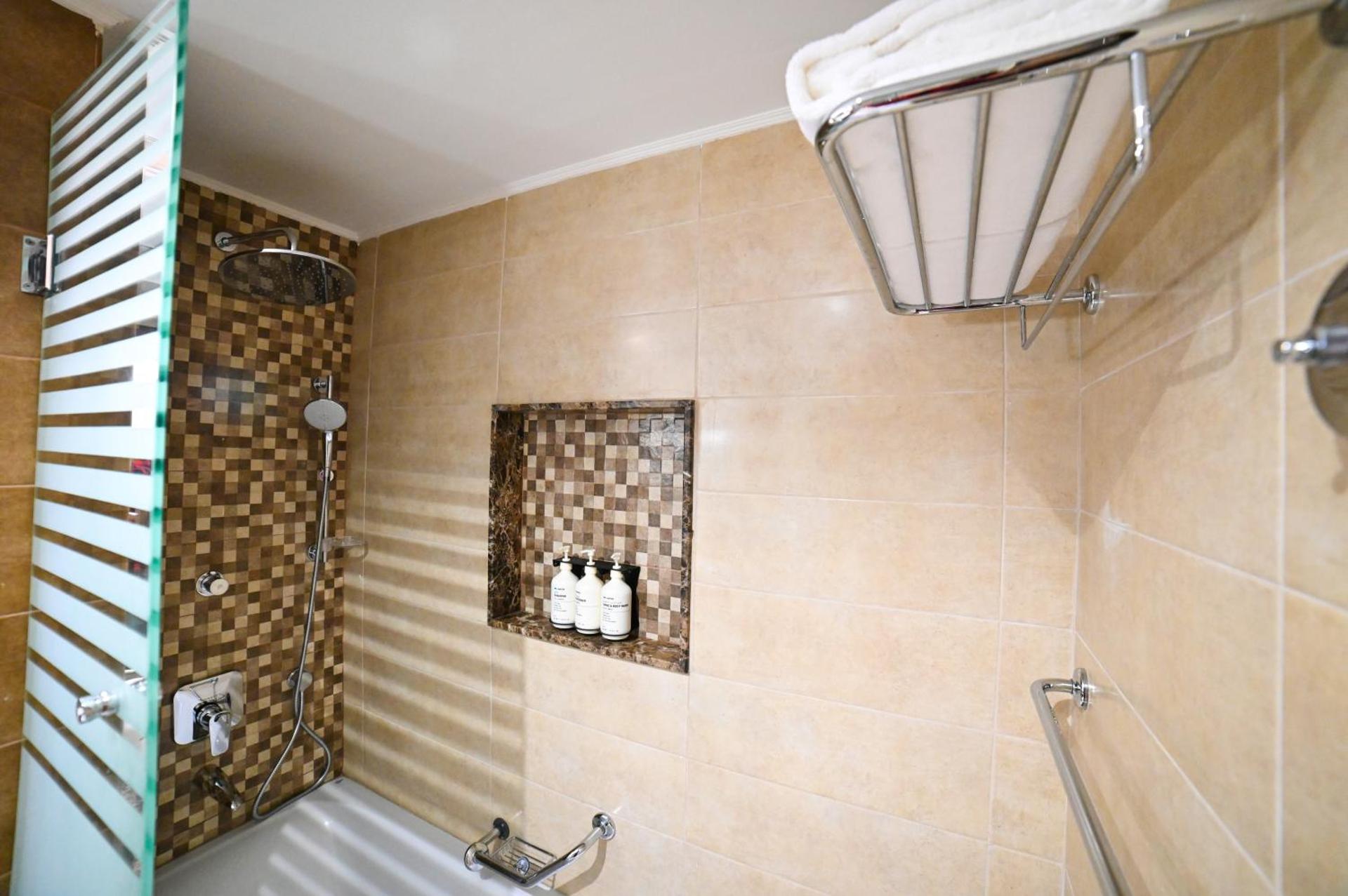 Seven Seas Hotel - Photo 116