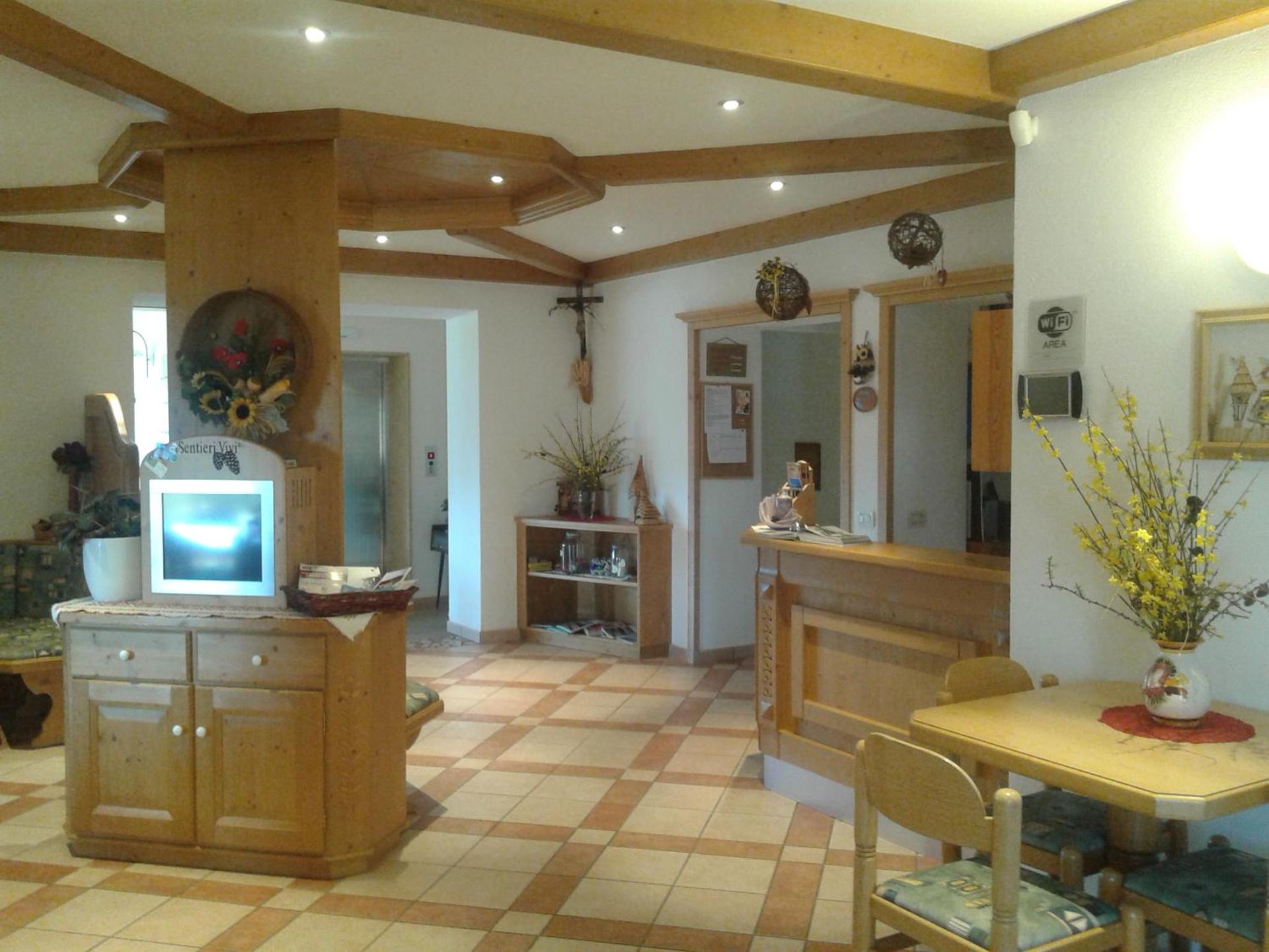 Albergo Pensione Serenetta - Photo 8