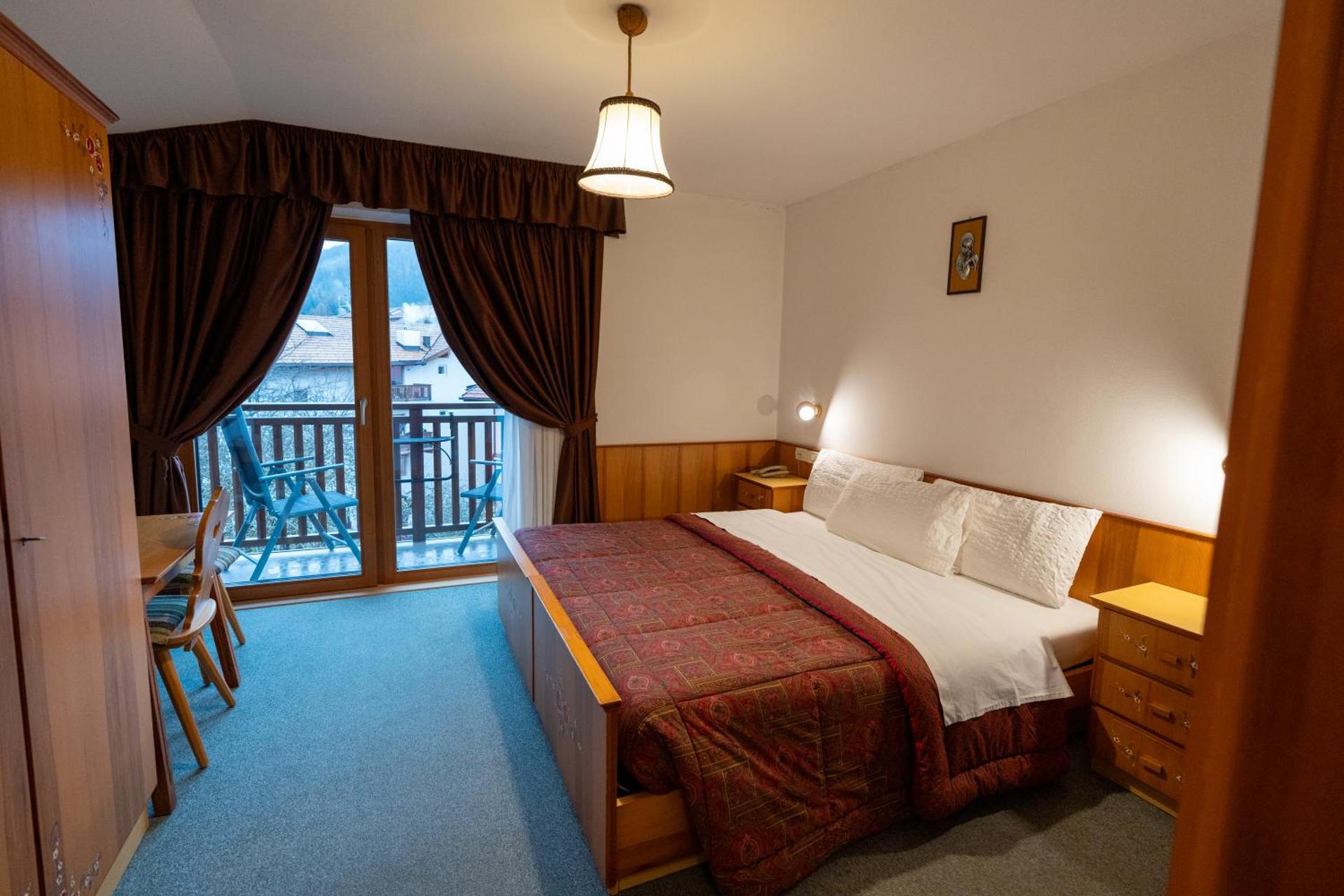 Albergo Pensione Serenetta - Photo 23