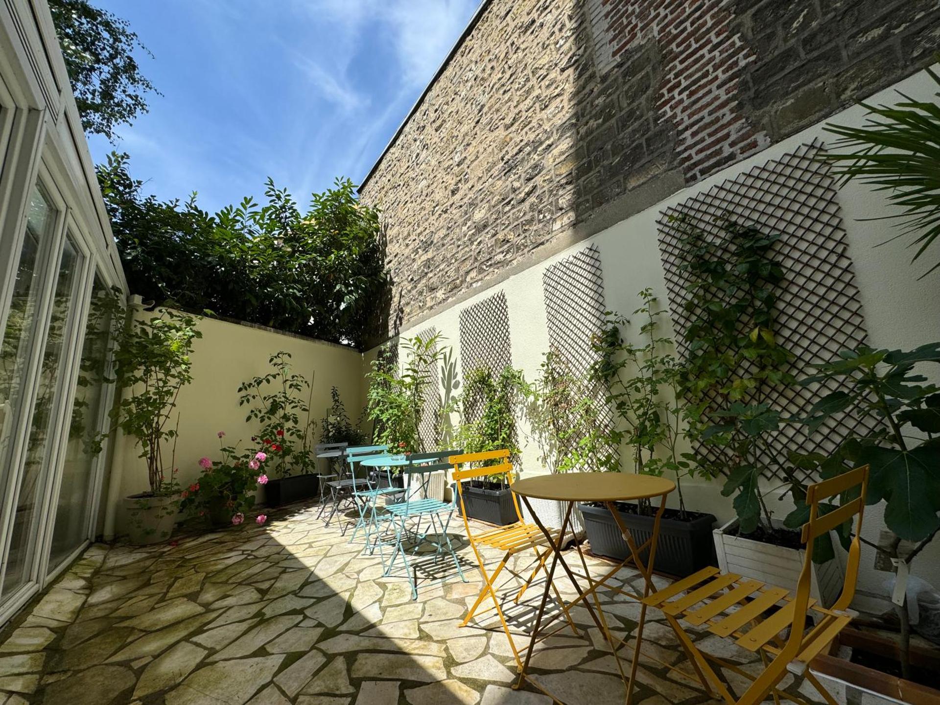 Hipotel Lilas Gambetta - Photo 21