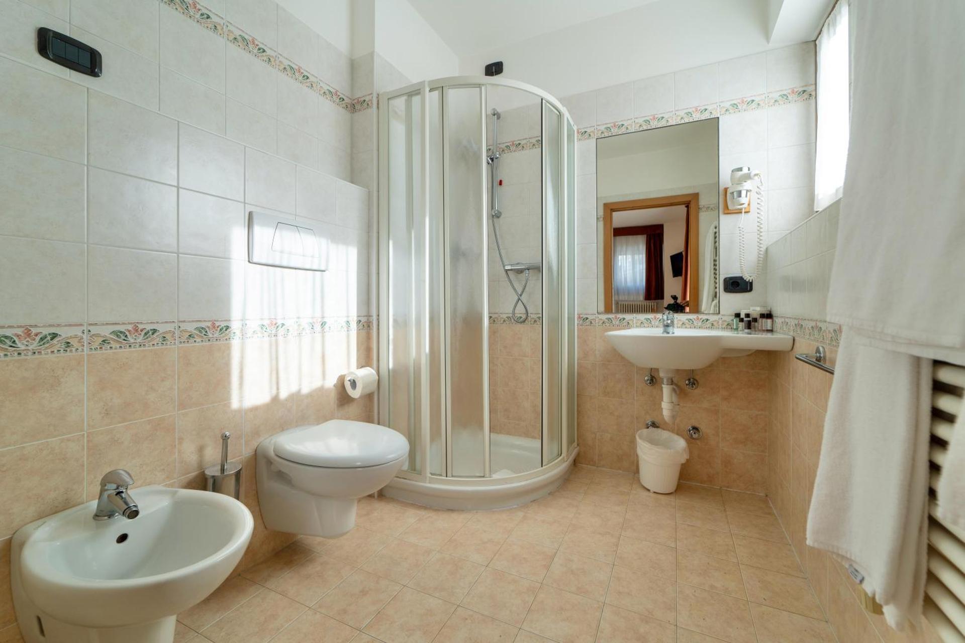 Hotel Primula - Photo 77