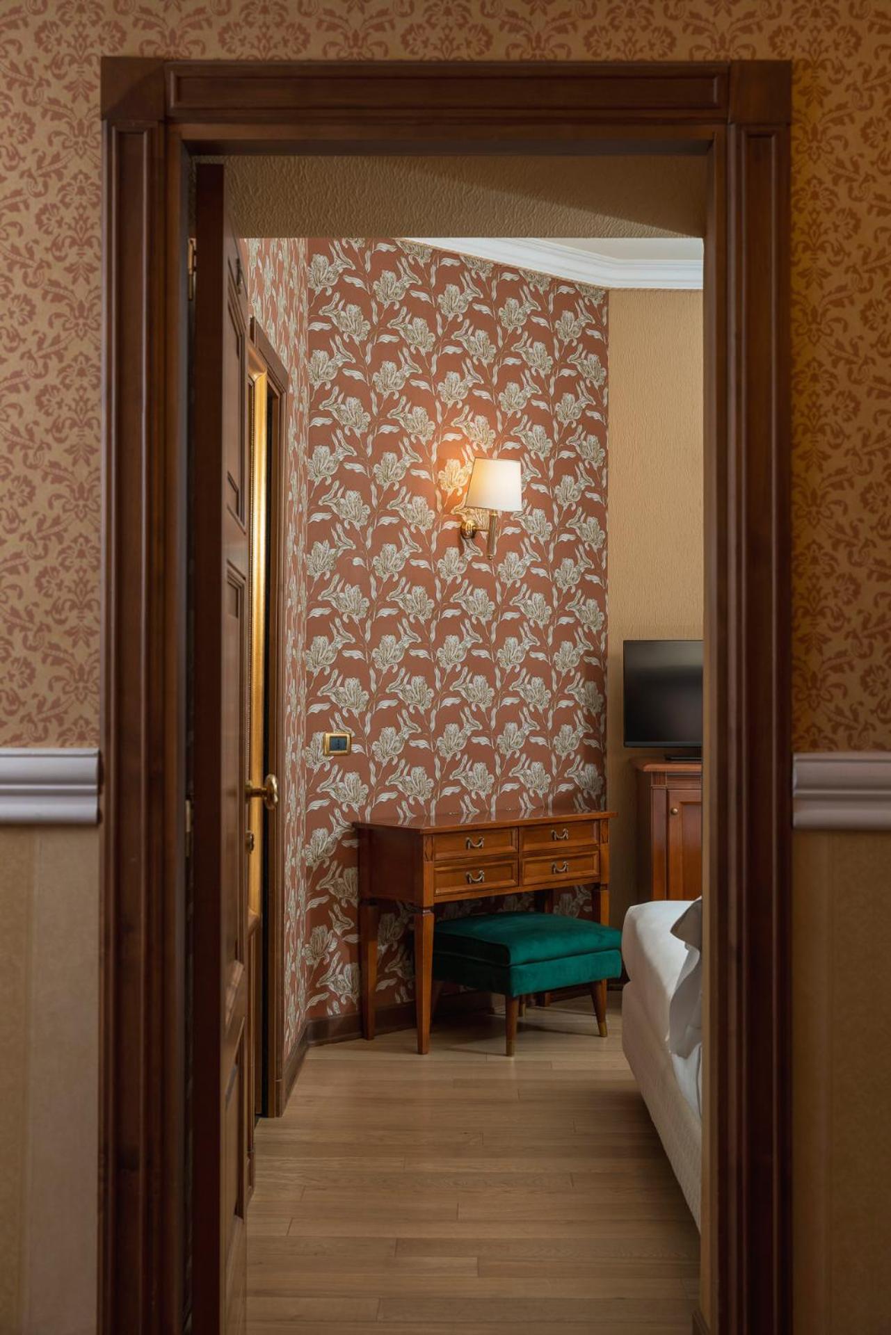 Hotel Oceania - Photo 10