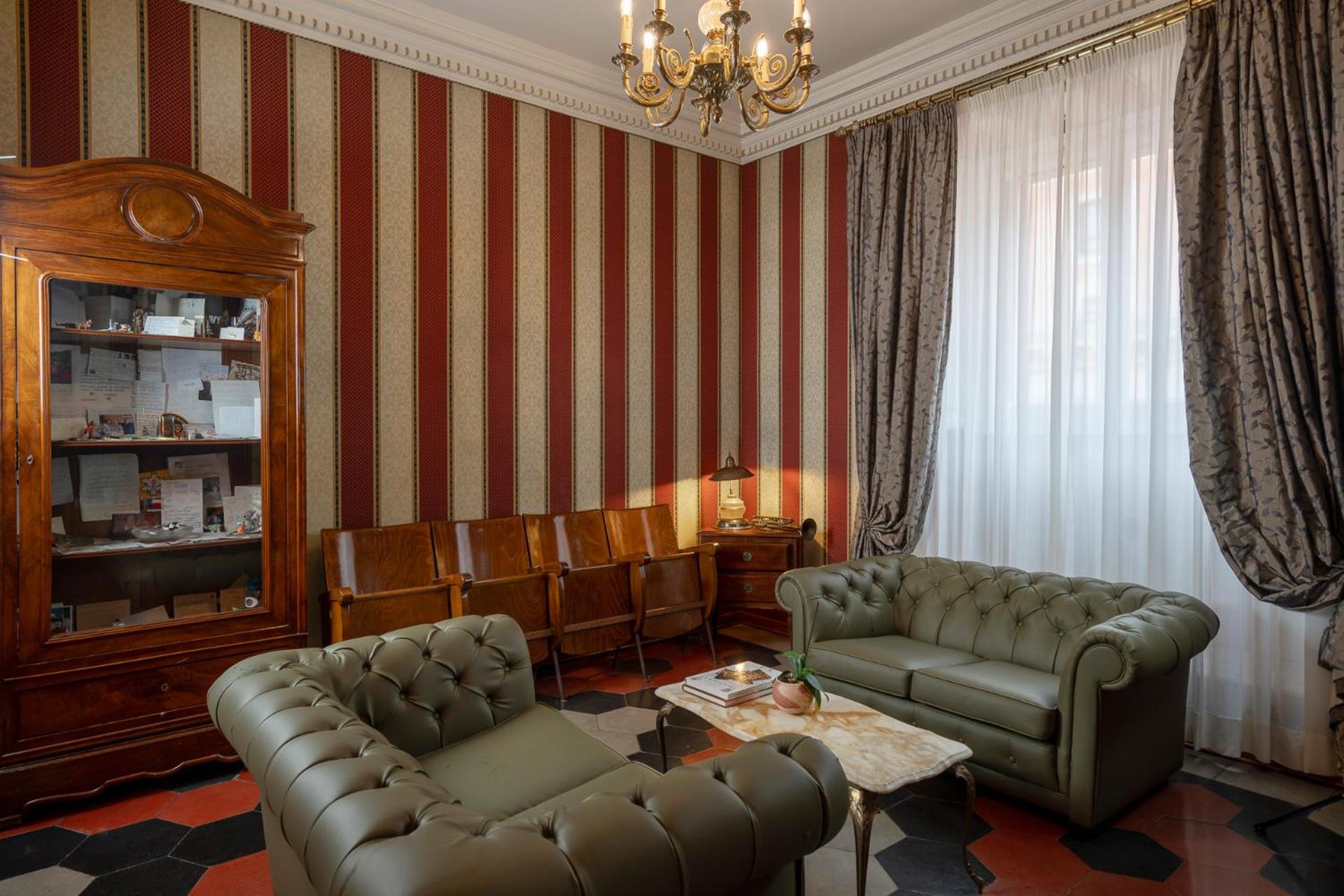 Hotel Oceania - Photo 114