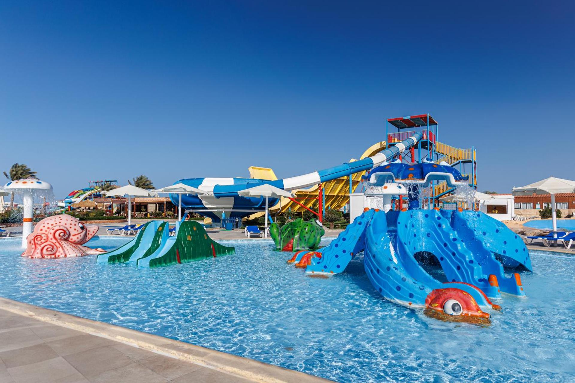 Sunrise Alora Aqua Park Resort - Photo 4