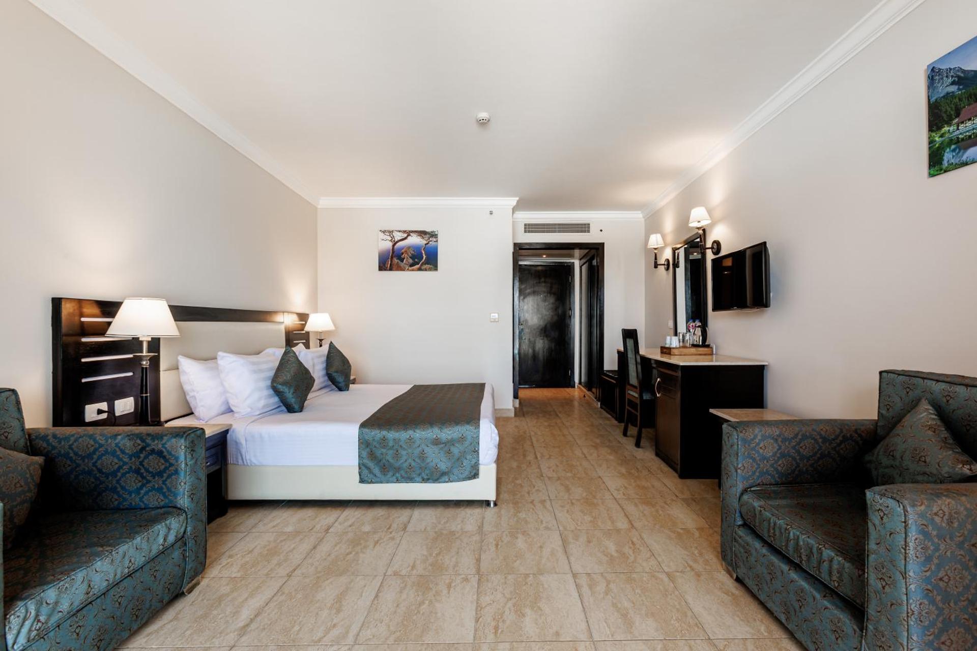 Sunrise Alora Aqua Park Resort - Photo 37