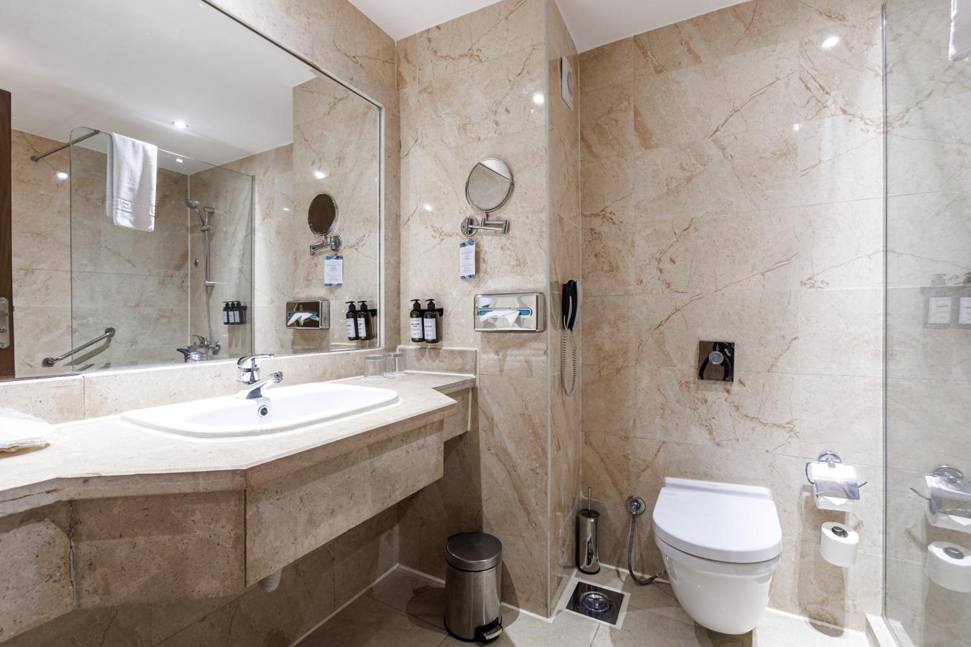 Sunrise Alora Aqua Park Resort - Photo 47