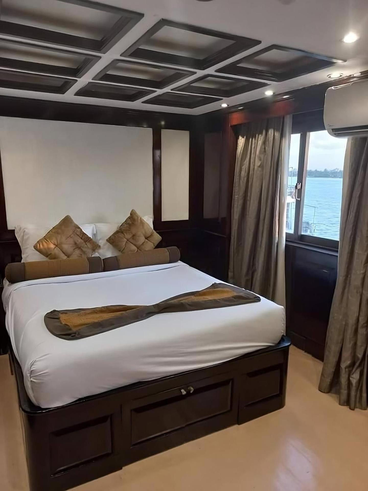 مركب ريفر بوت River Boat - Photo 24