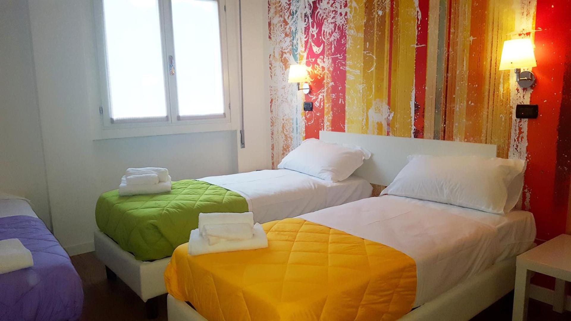 Lake Garda Hostel - Photo 47