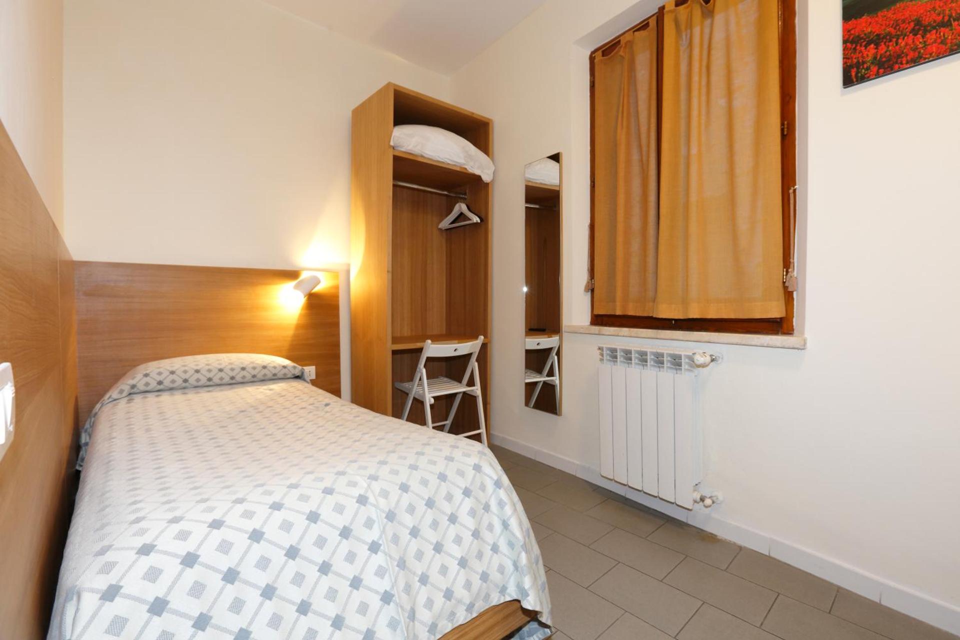 Hotel La Perla - Photo 19