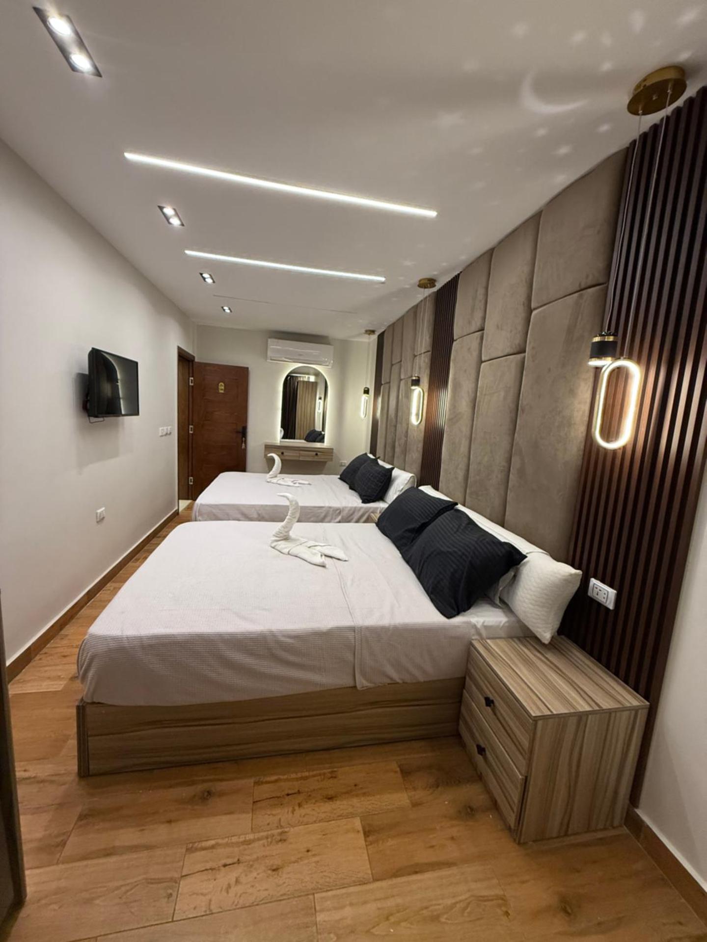 Pyramids Skyline Hotel Cairo - Photo 35