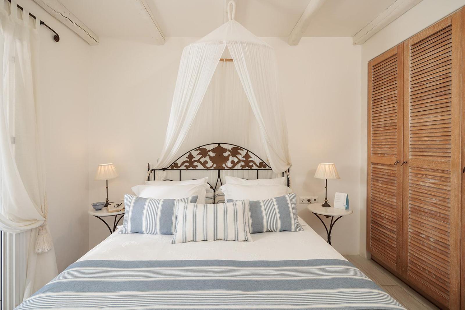 Villa Marandi Luxury Suites - Photo 35