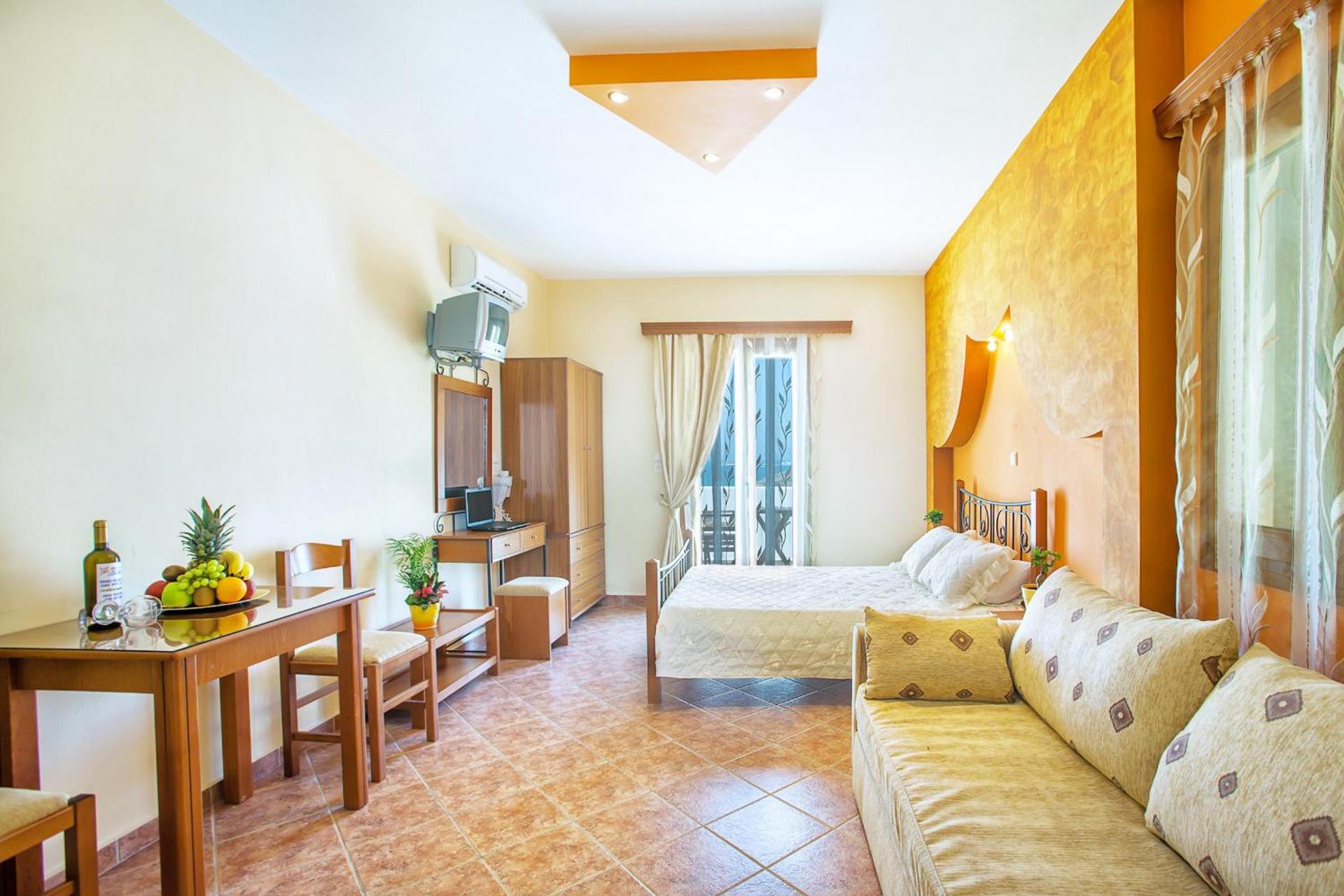Golden Sun Hotel - Photo 11