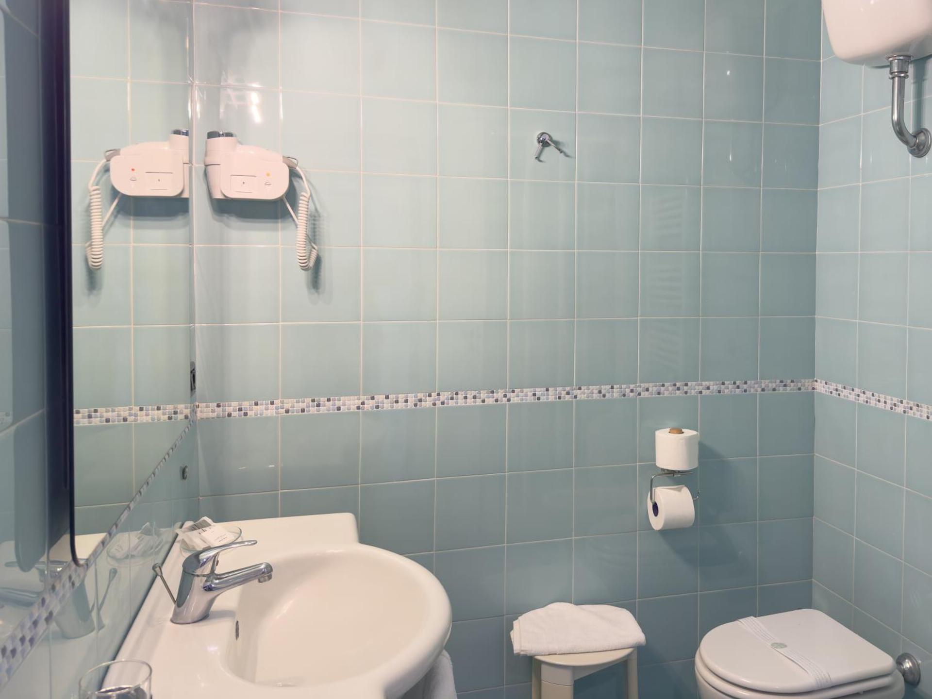 Hotel Marad - Photo 37