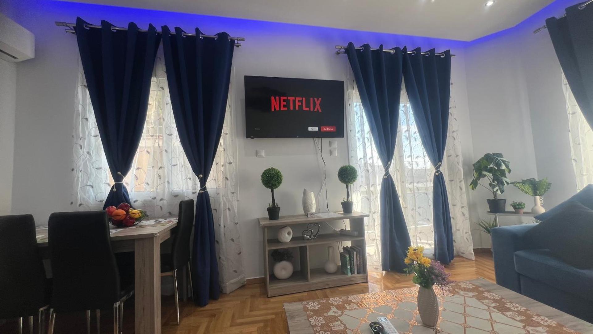 Four Seasons Apartment - Photo 26