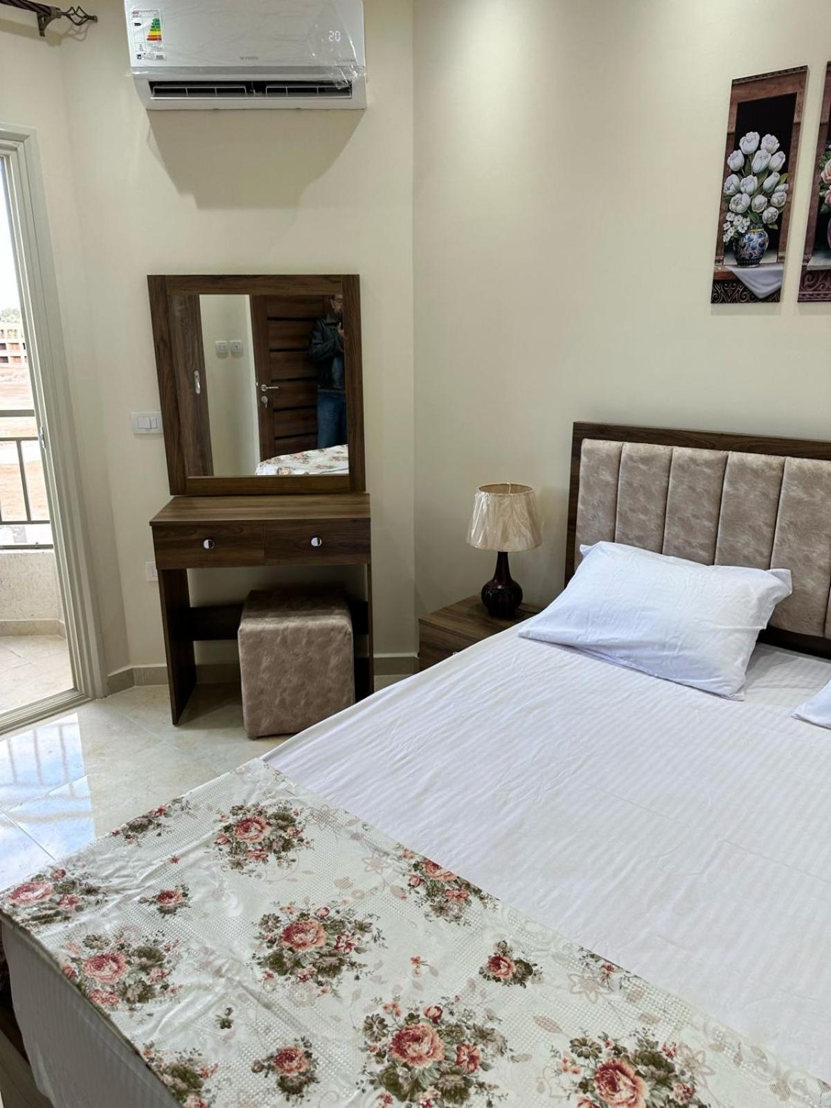 La Quinta Beach Resort - Photo 45