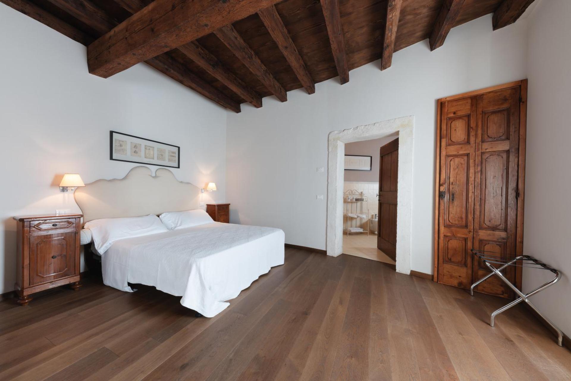 Corte Castello - Photo 16