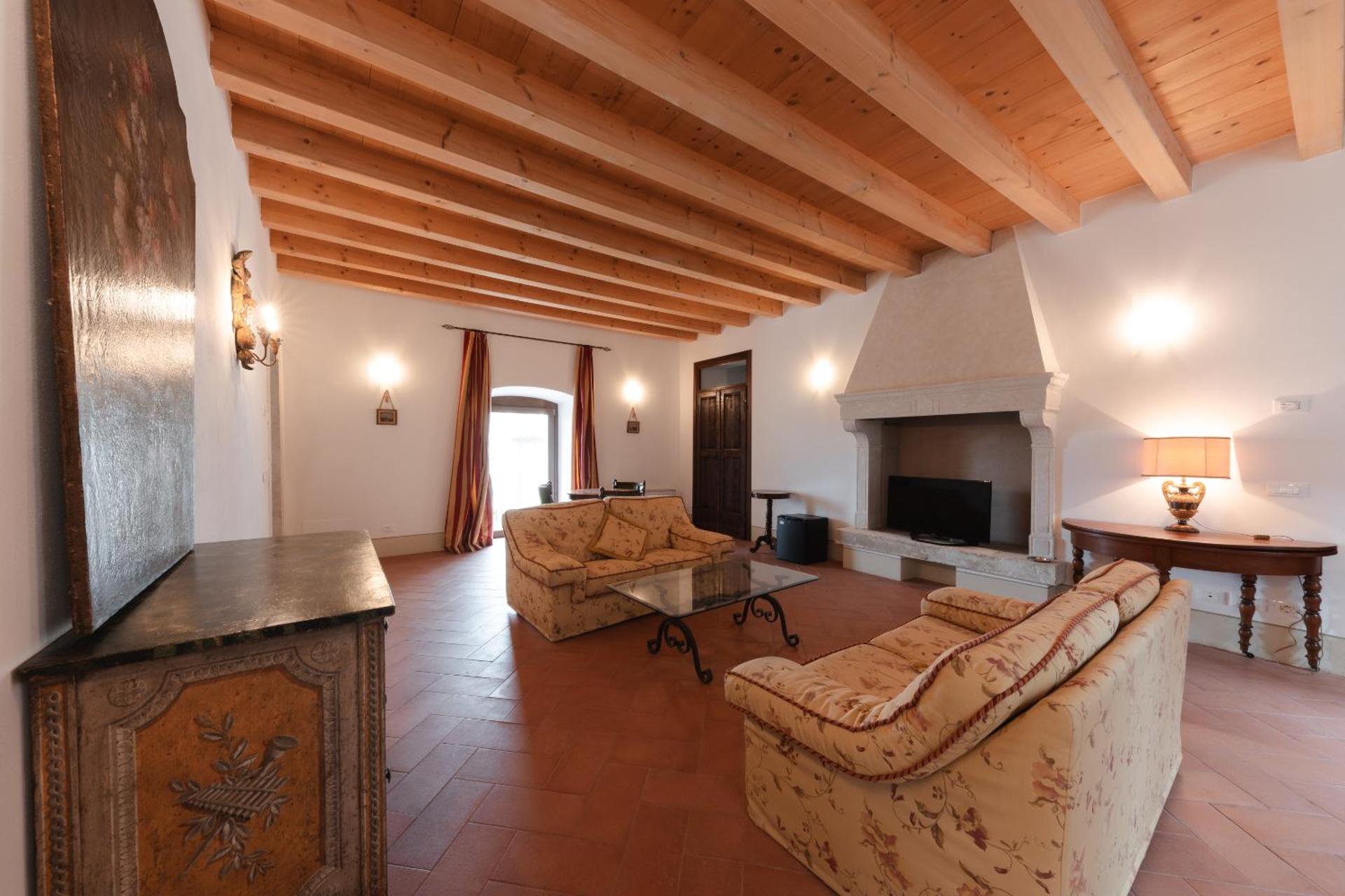 Corte Castello - Photo 36