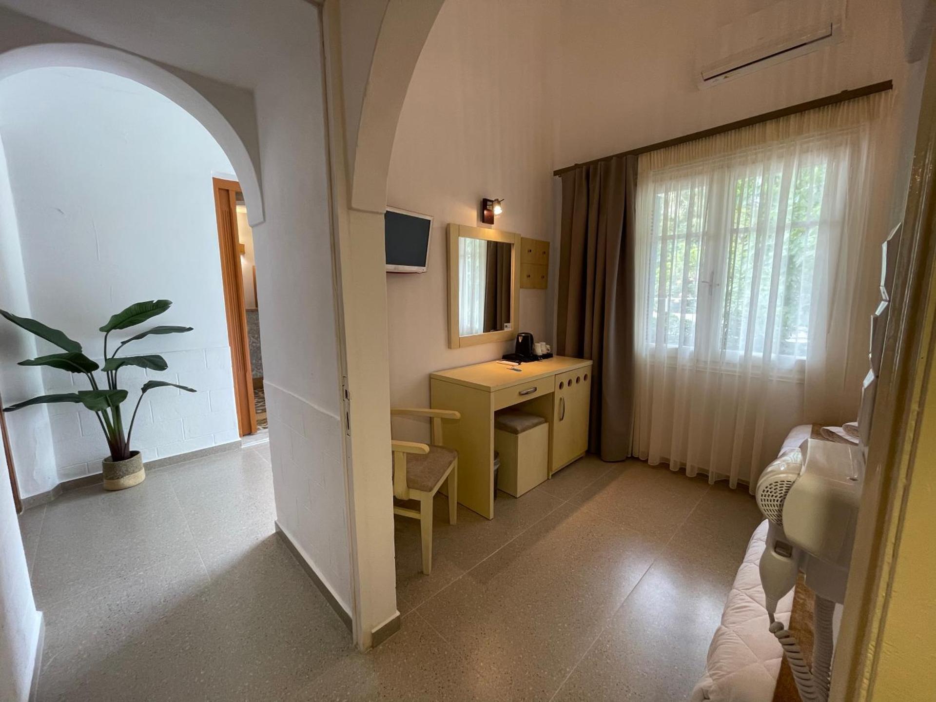 Semiramis Guesthouse - Photo 99