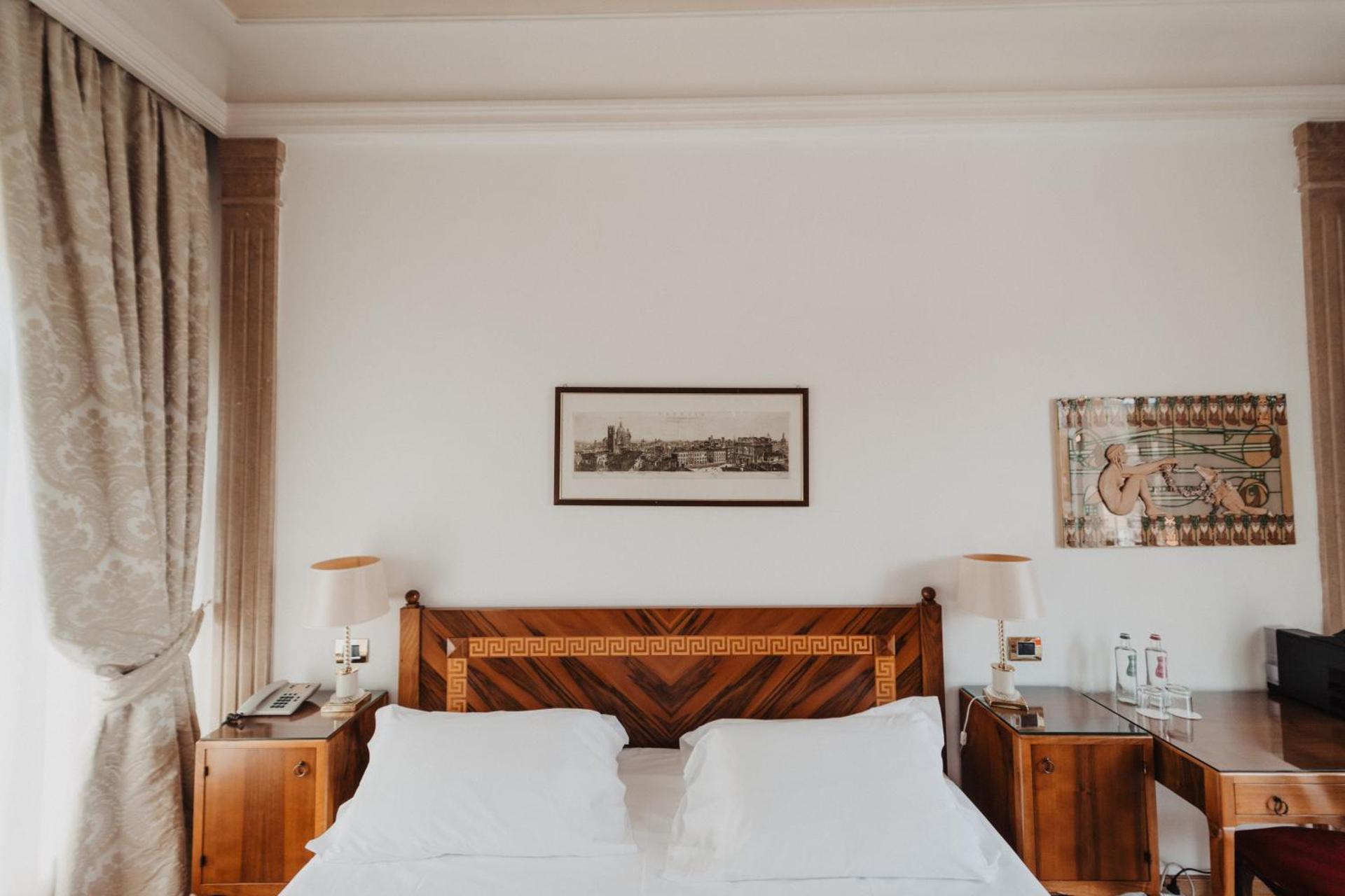 Suite with City View