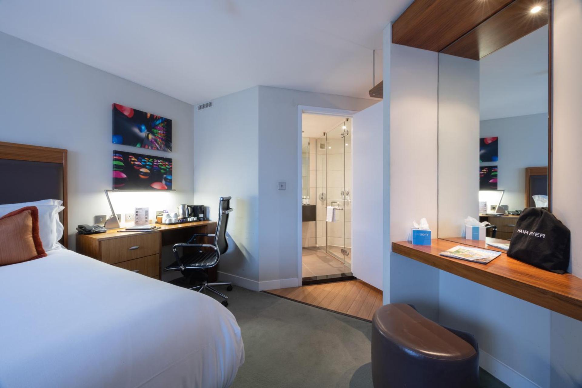 Bermondsey Square Hotel - A Bespoke Hotel - Photo 19
